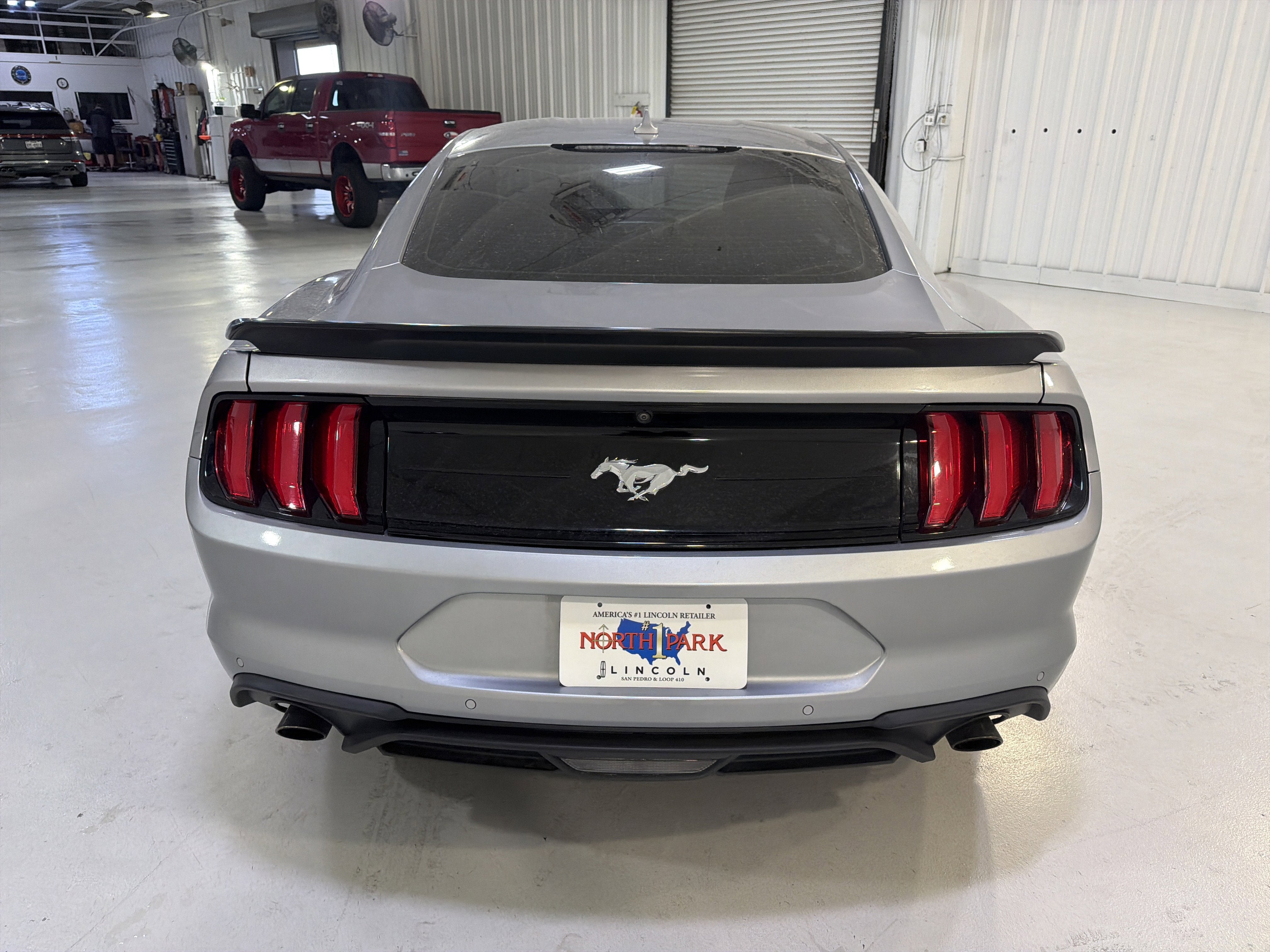 2020 Ford Mustang EcoBoost