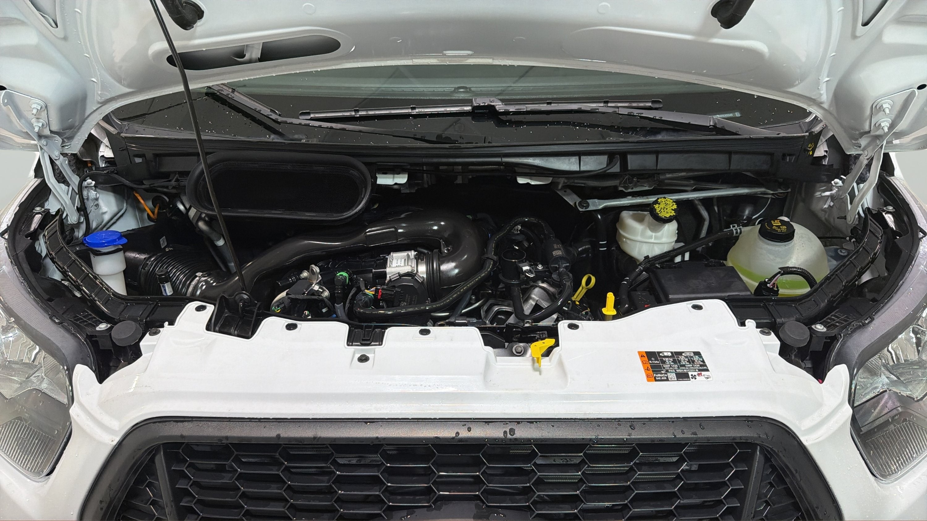 2024 Ford Transit Passenger Wagon XL