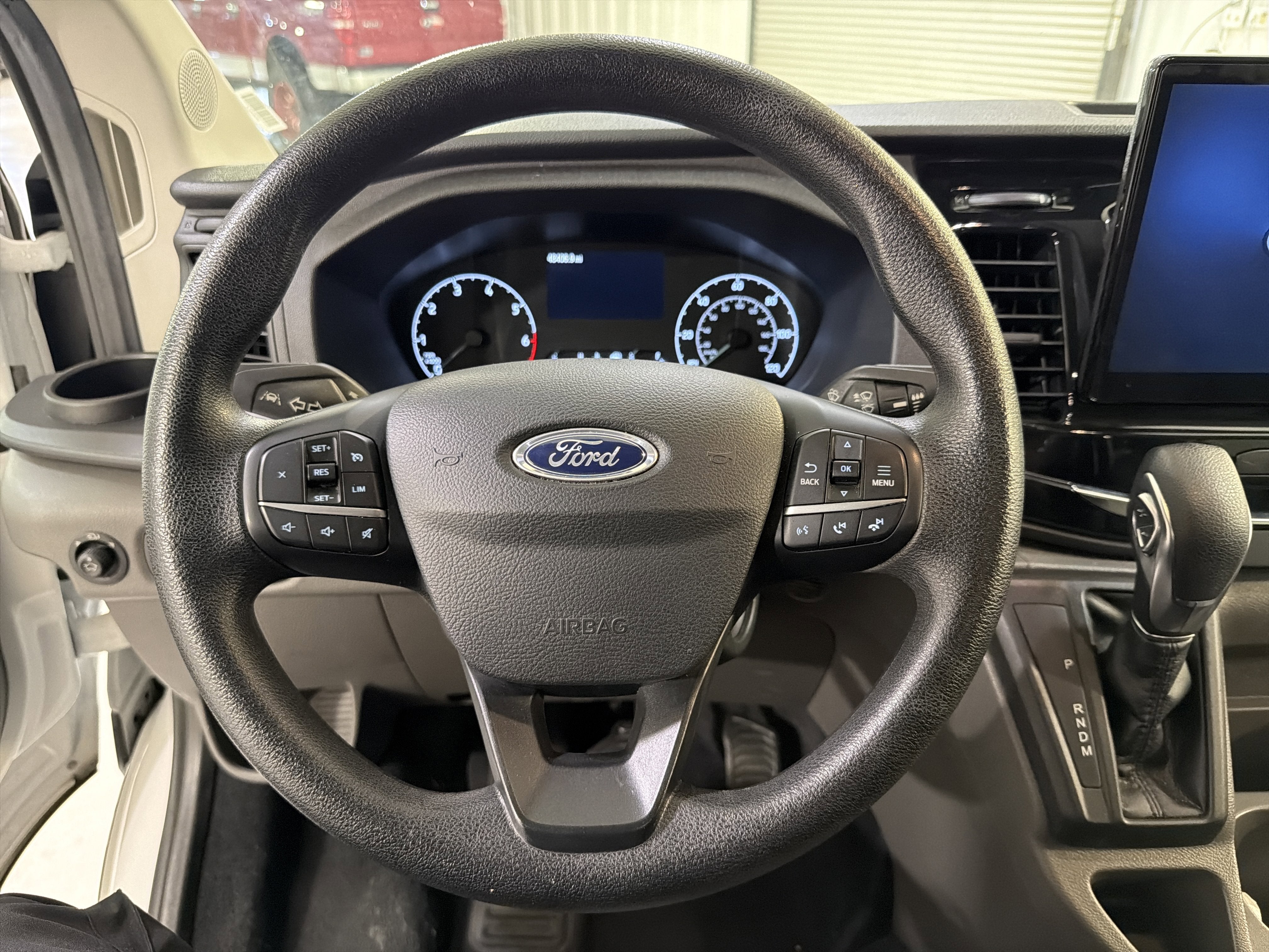 2024 Ford Transit Passenger Wagon XLT