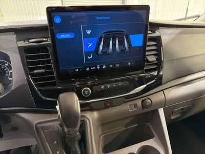 2023 Ford Transit Passenger Wagon XLT