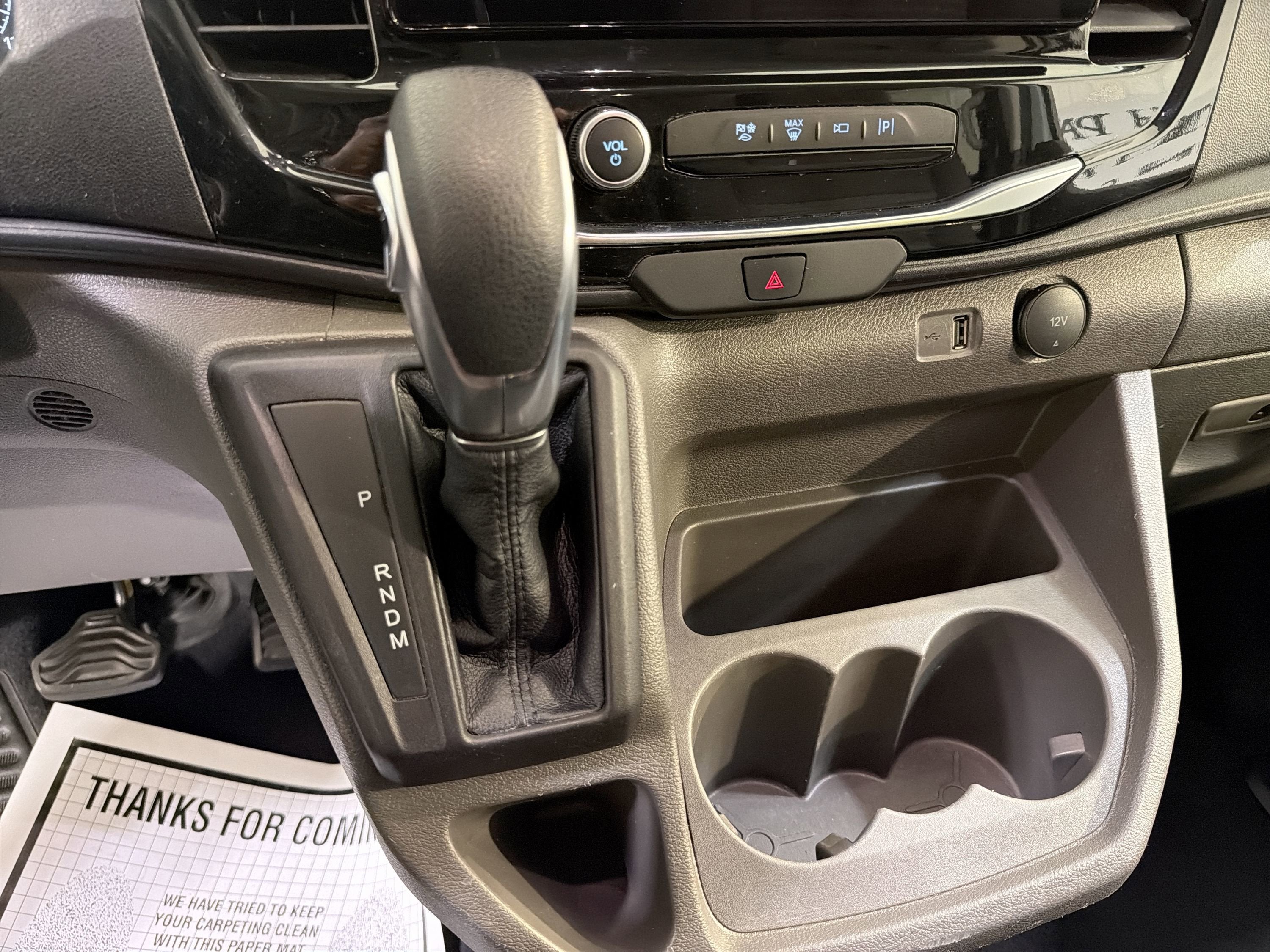 2023 Ford Transit Passenger Wagon XLT