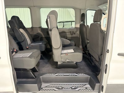 2023 Ford Transit Passenger Wagon XLT