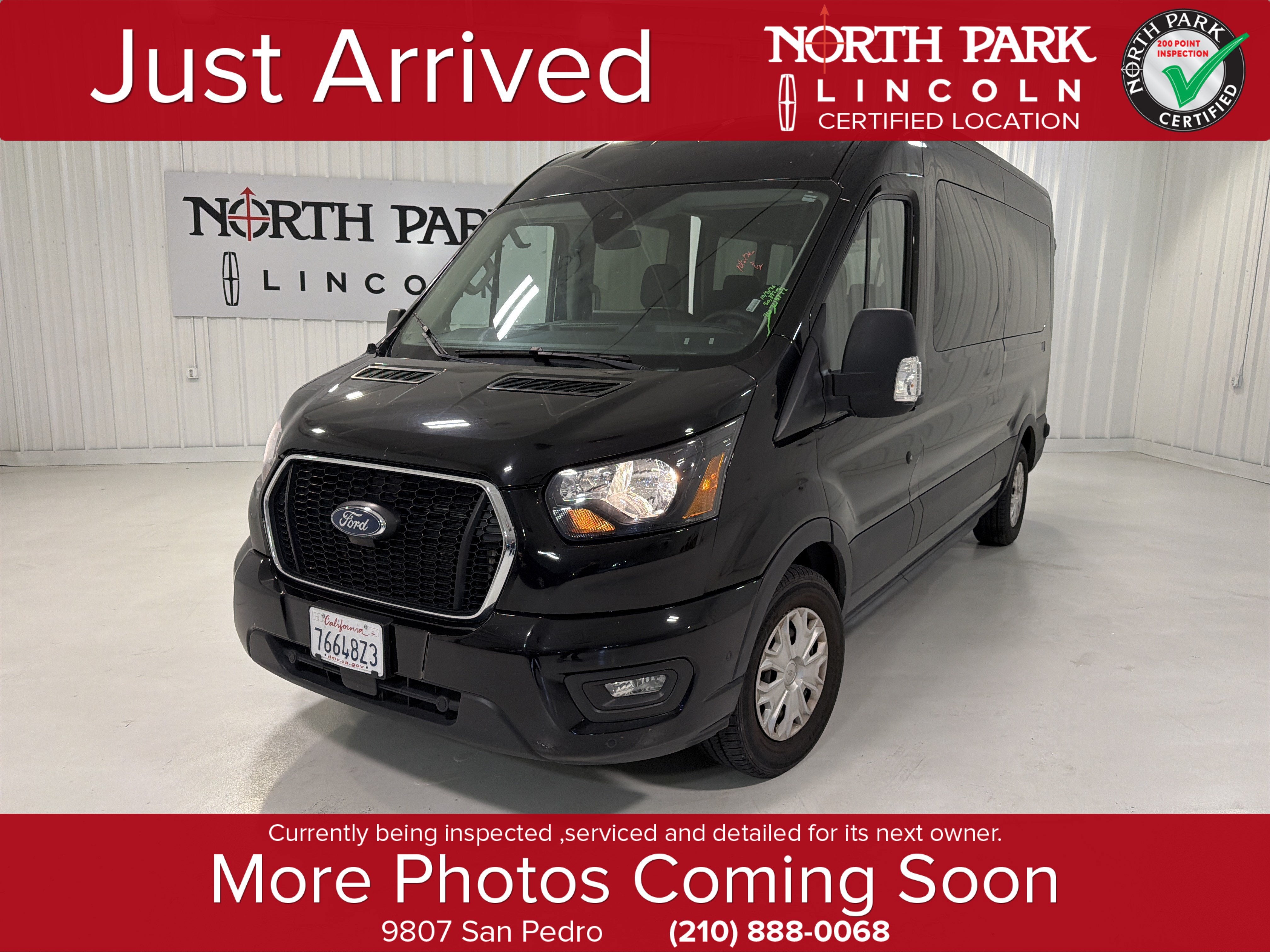 2024 Ford Transit Passenger Wagon XLT