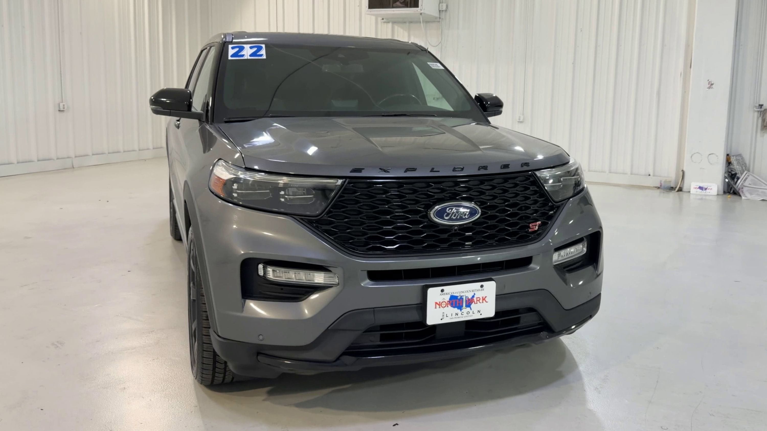 2022 Ford Explorer ST