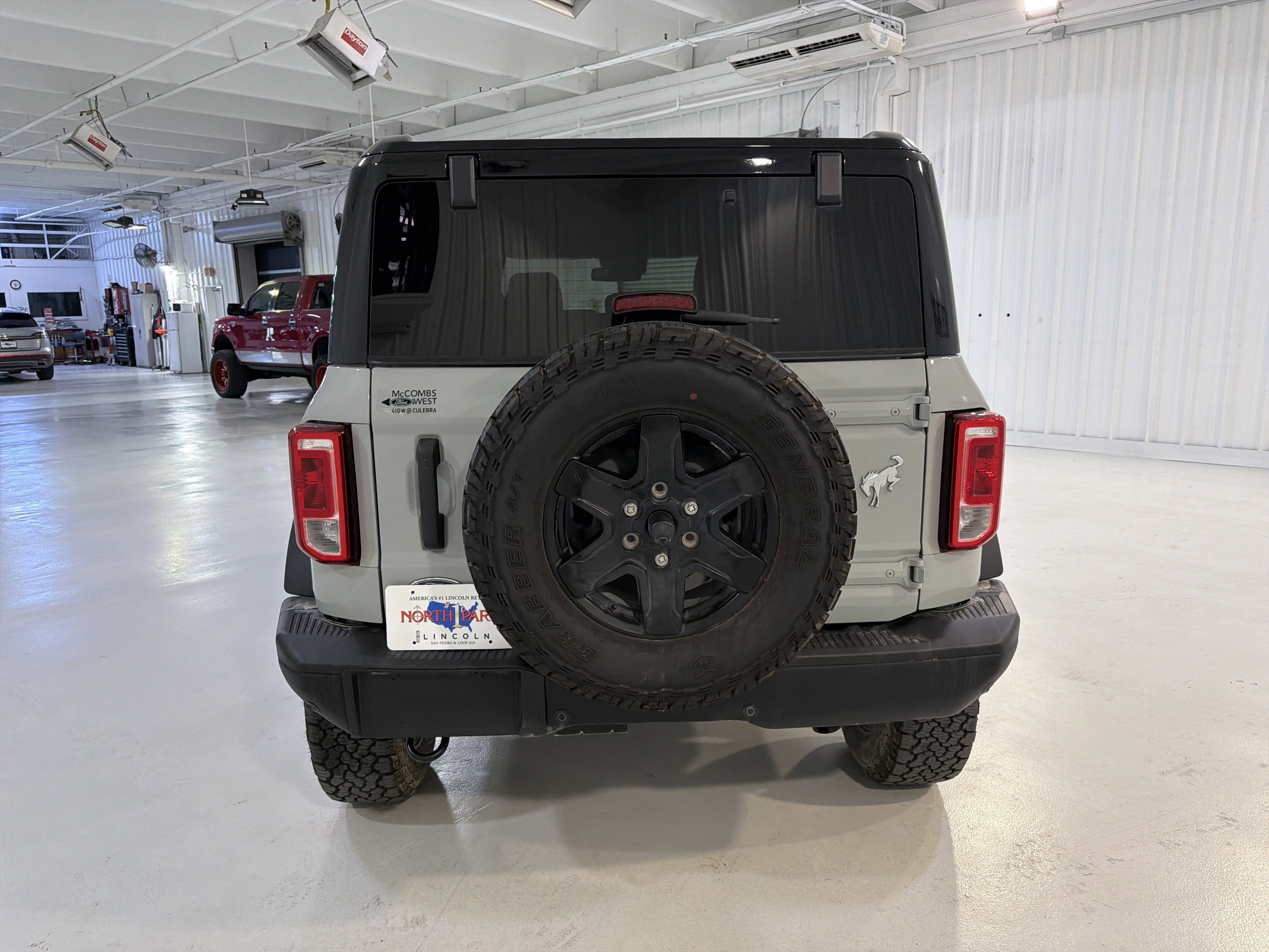 2024 Ford Bronco Black Diamond
