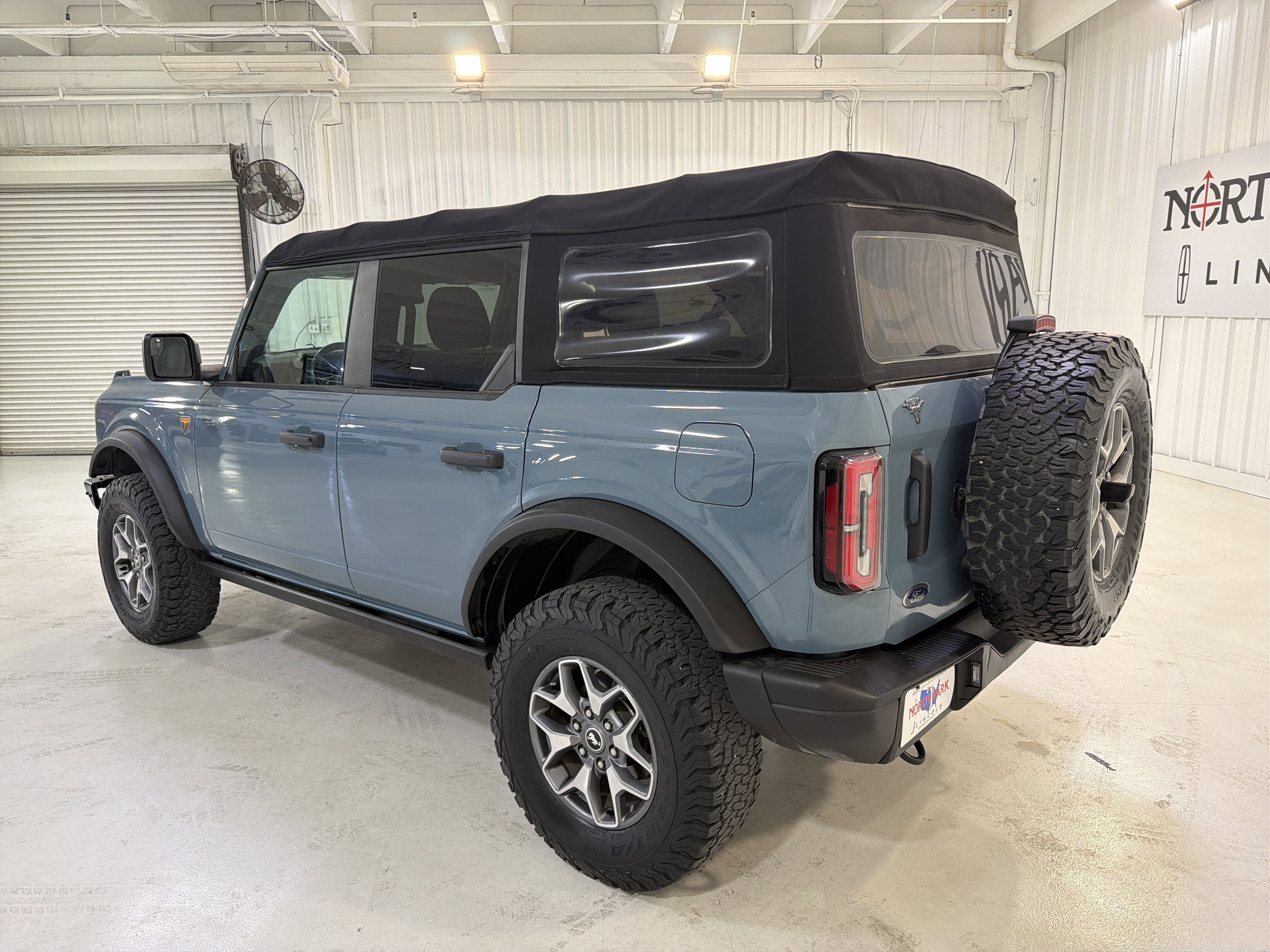 2022 Ford Bronco Badlands