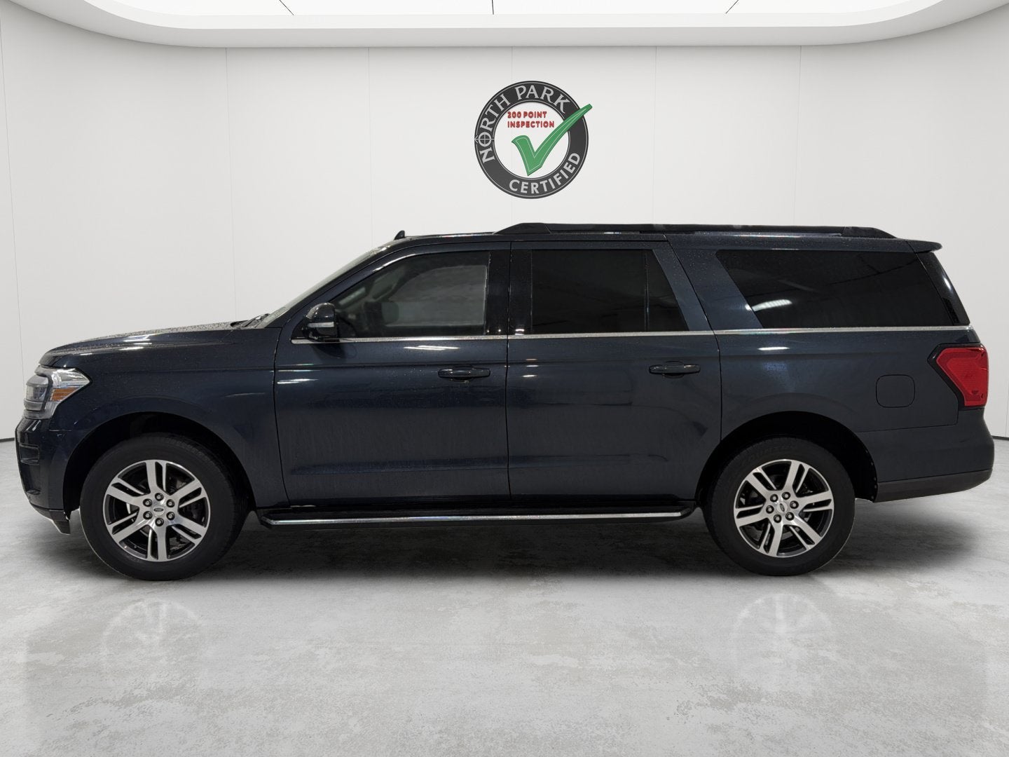 2022 Ford Expedition Max XLT