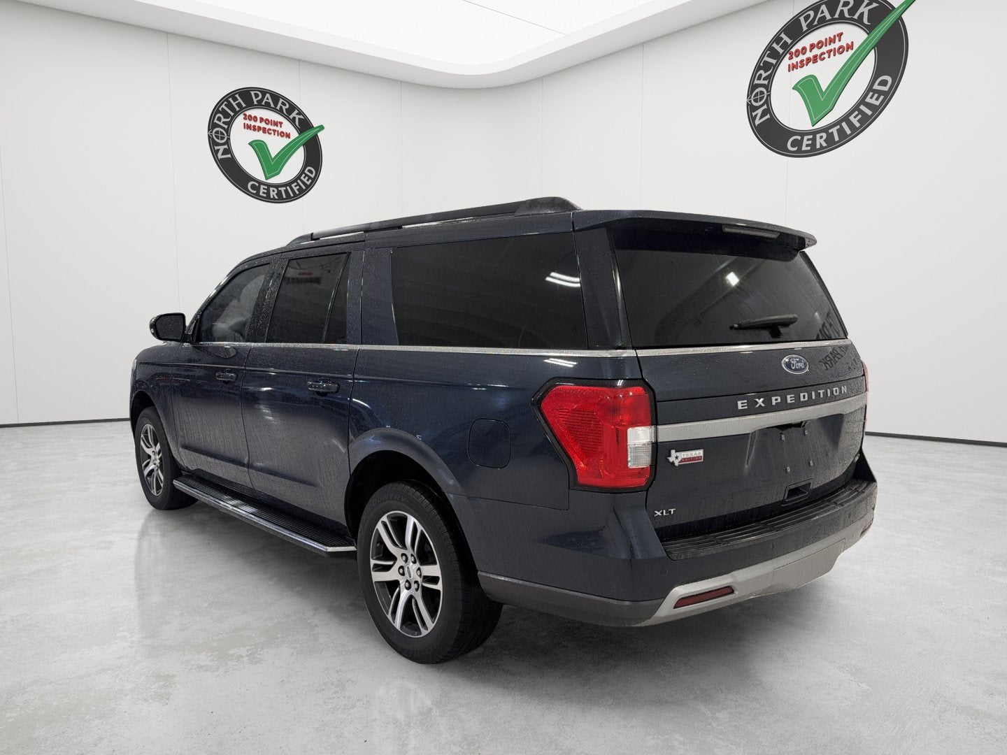 2022 Ford Expedition Max XLT