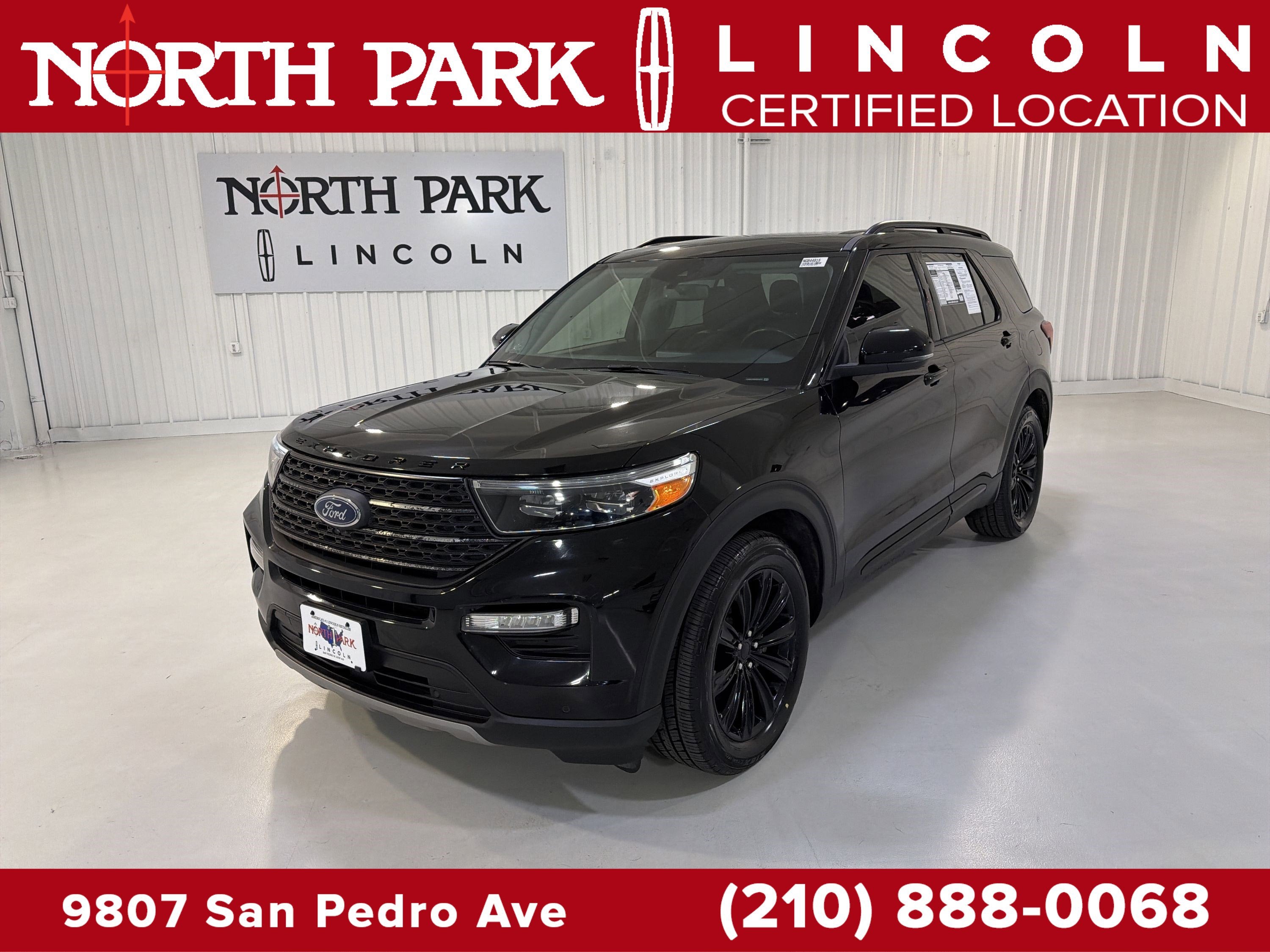 2022 Ford Explorer Limited RWD's photo