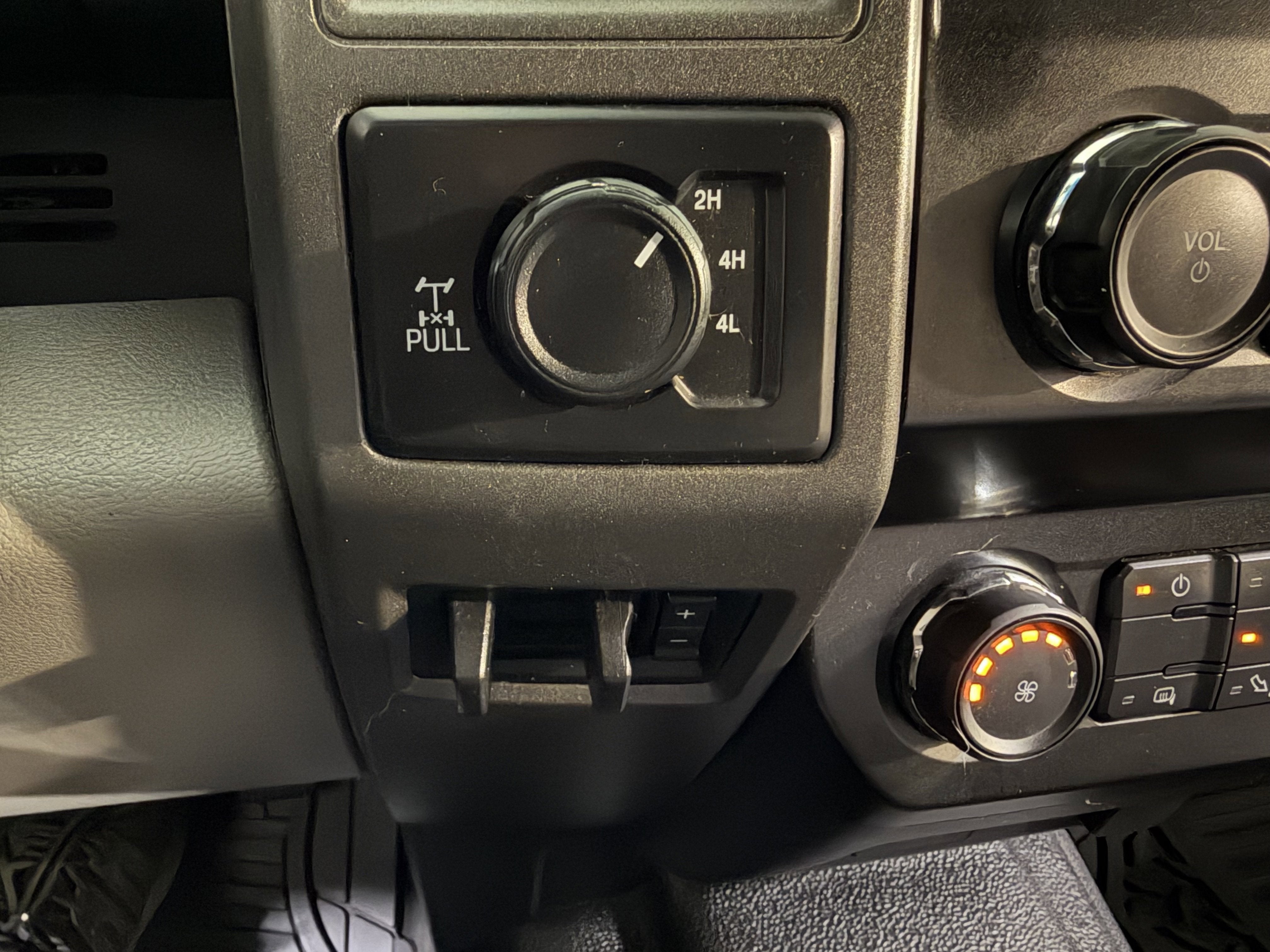 2019 Ford Super Duty F-250 SRW XL