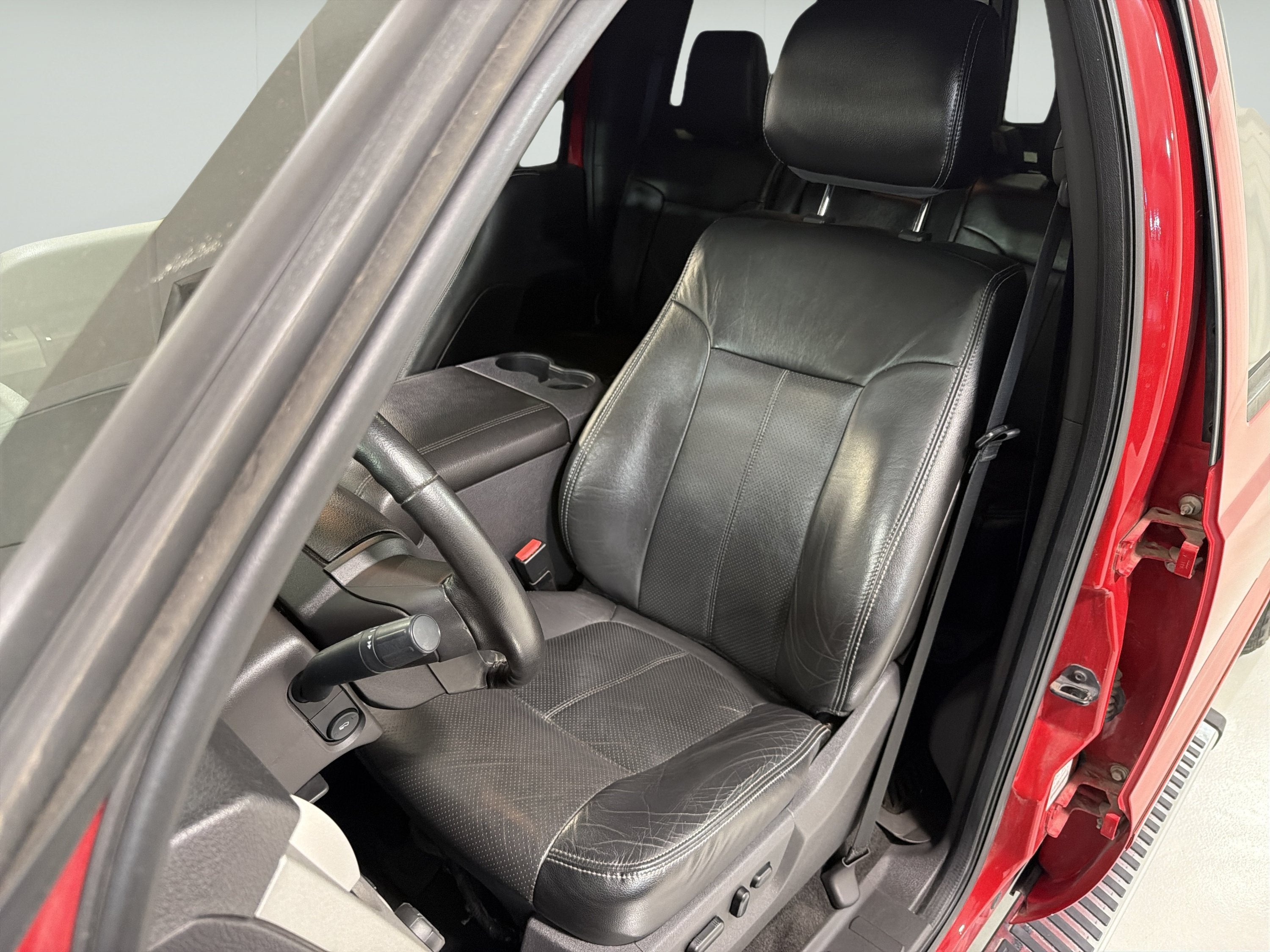 2014 Ford Super Duty F-250 SRW Lariat