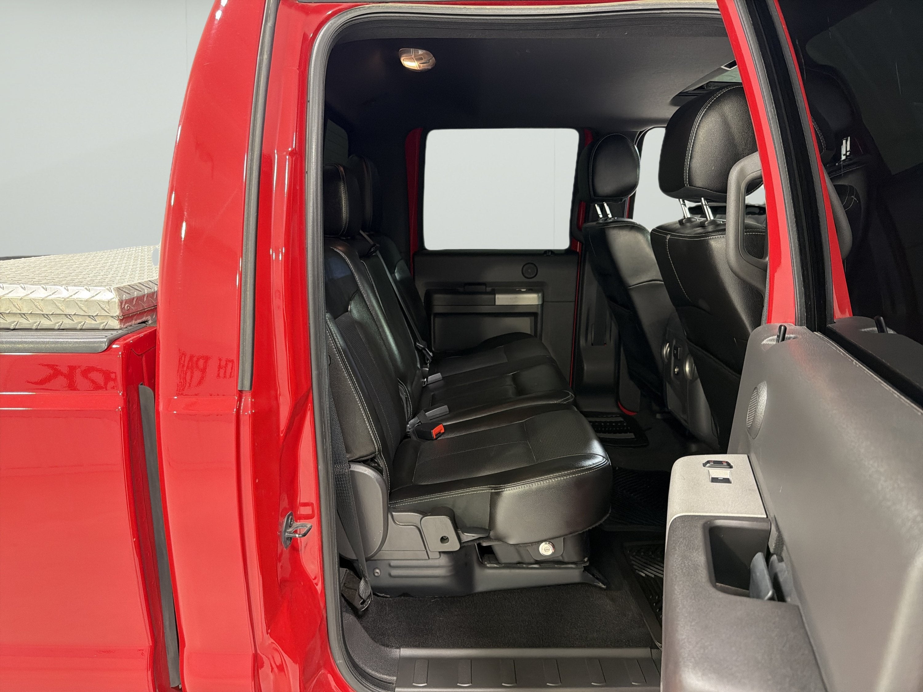 2014 Ford Super Duty F-250 SRW Lariat