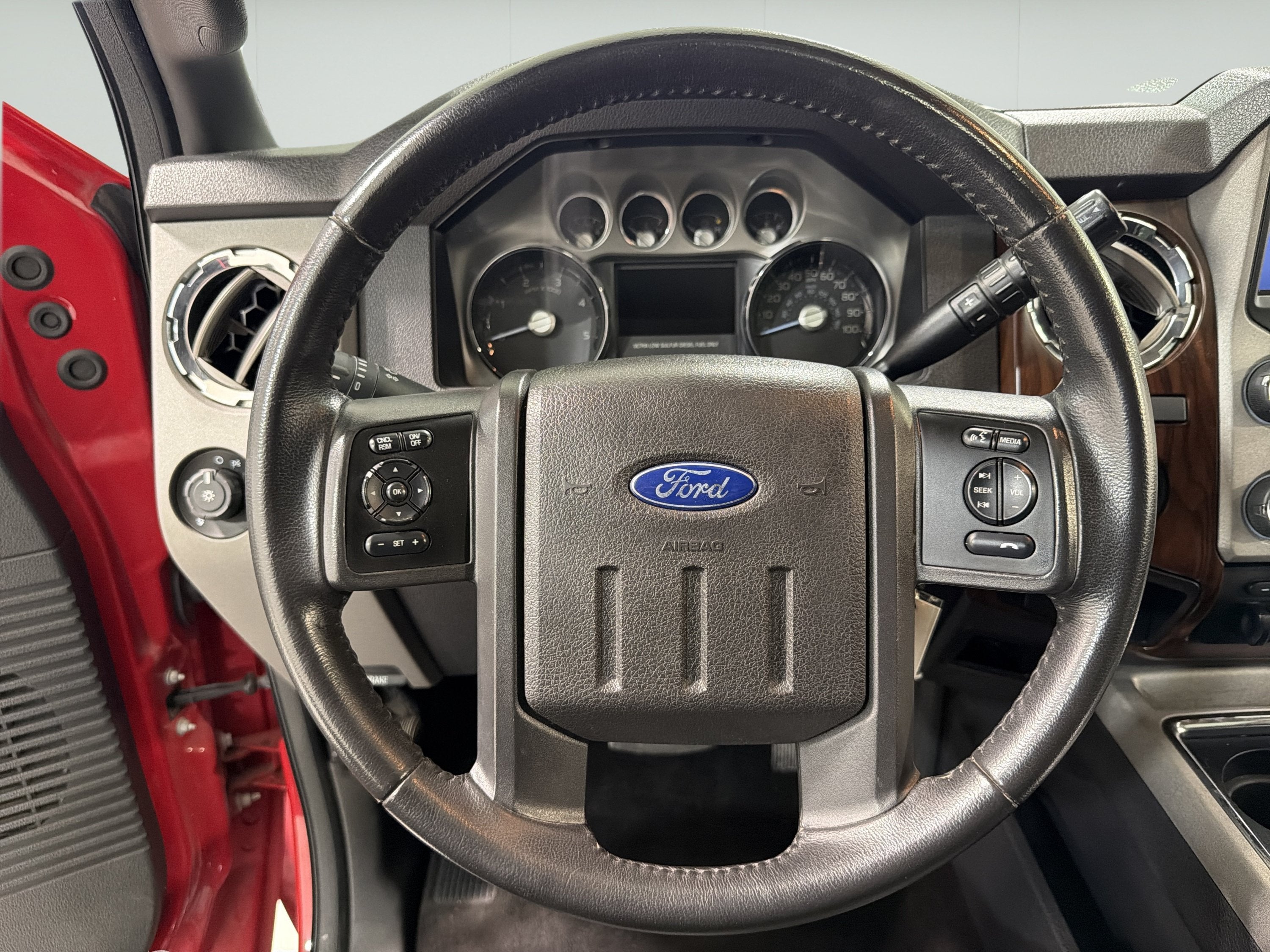 2014 Ford Super Duty F-250 SRW Lariat