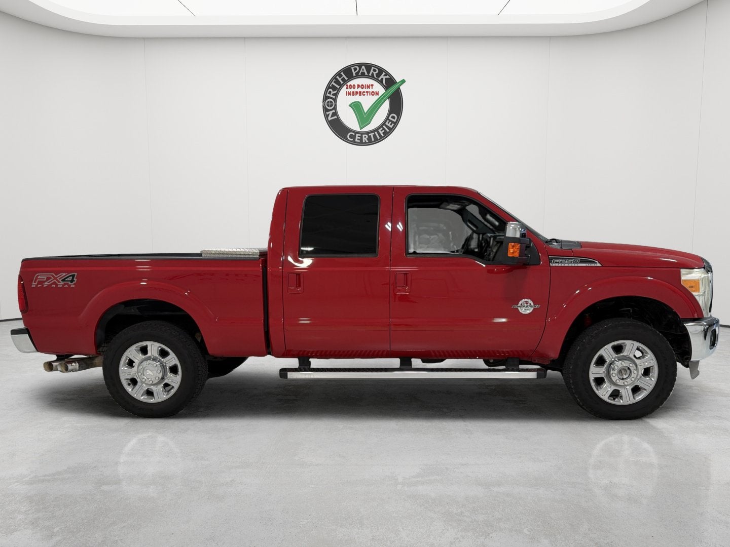 2014 Ford Super Duty F-250 SRW Lariat