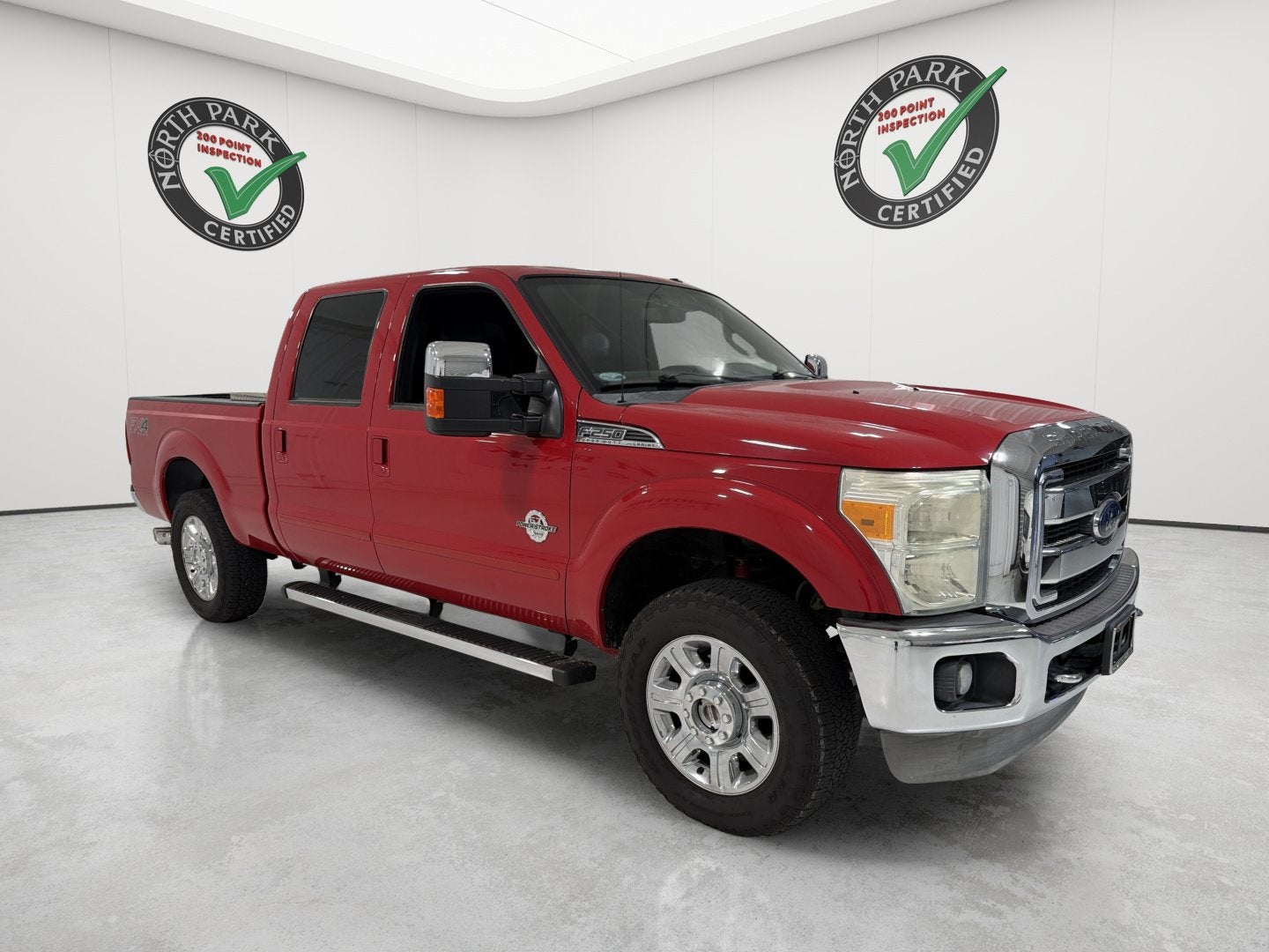 2014 Ford Super Duty F-250 SRW Lariat