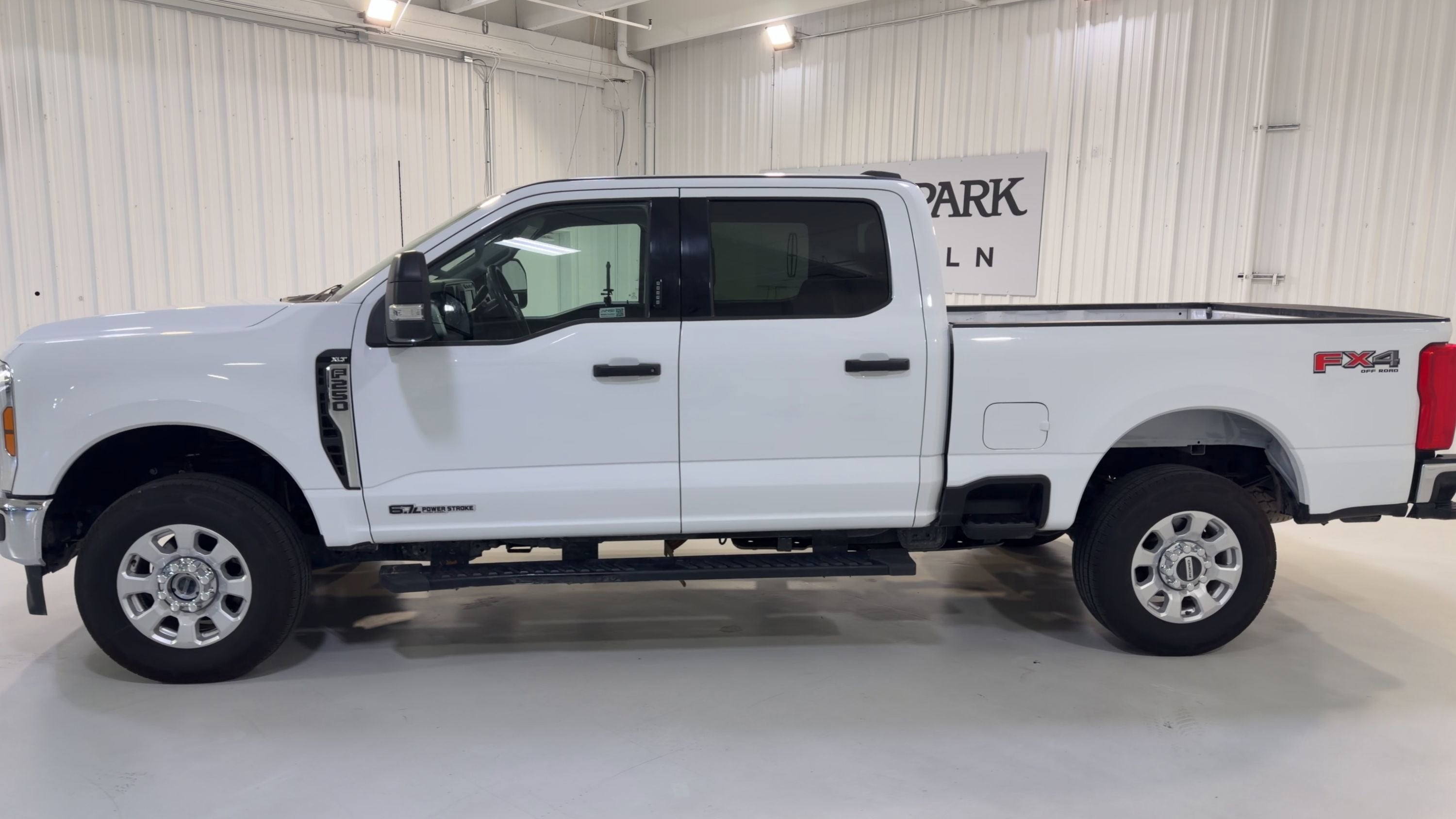 2024 Ford Super Duty F-250 SRW XLT