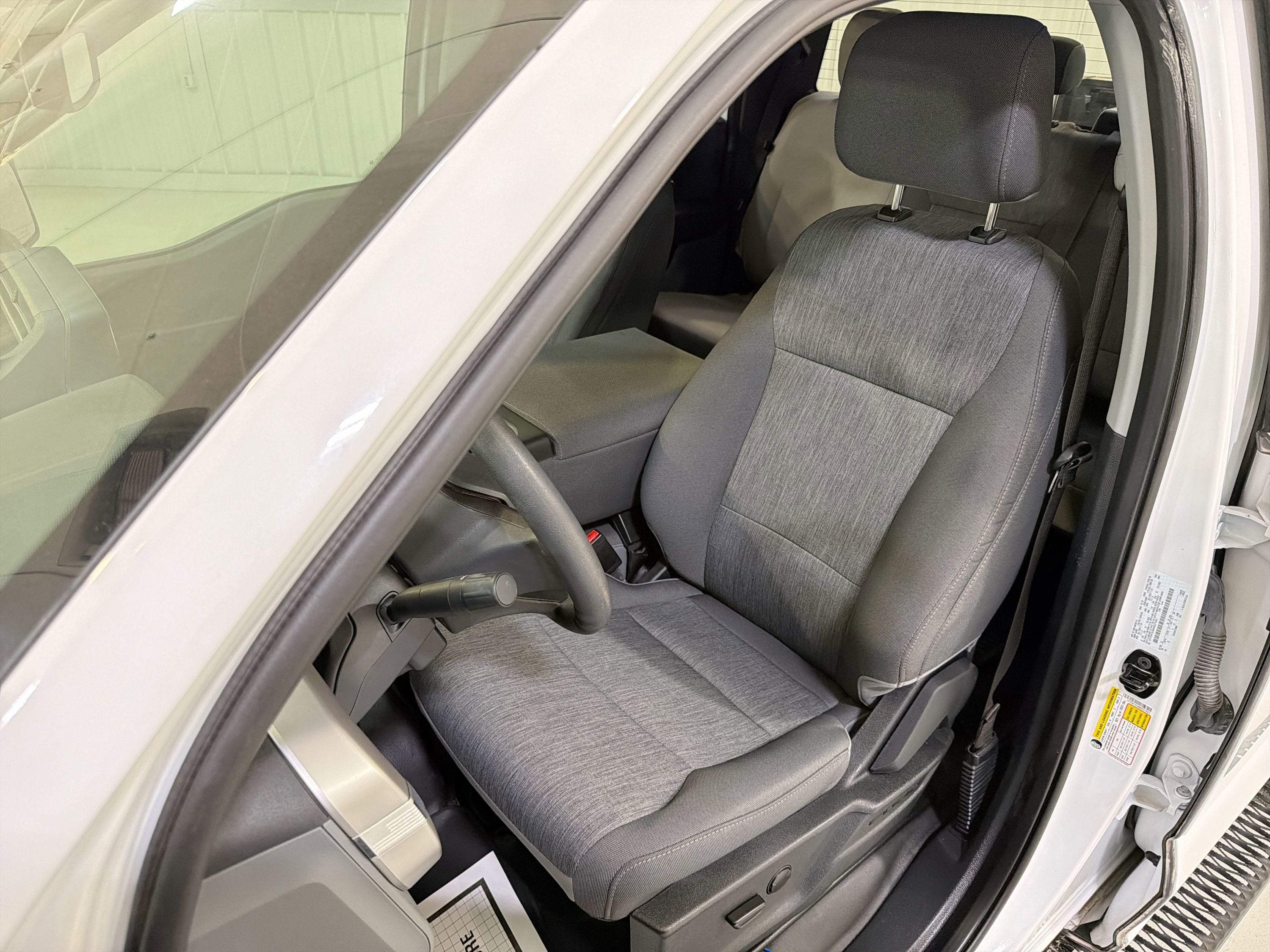 2022 Ford F-150 Base