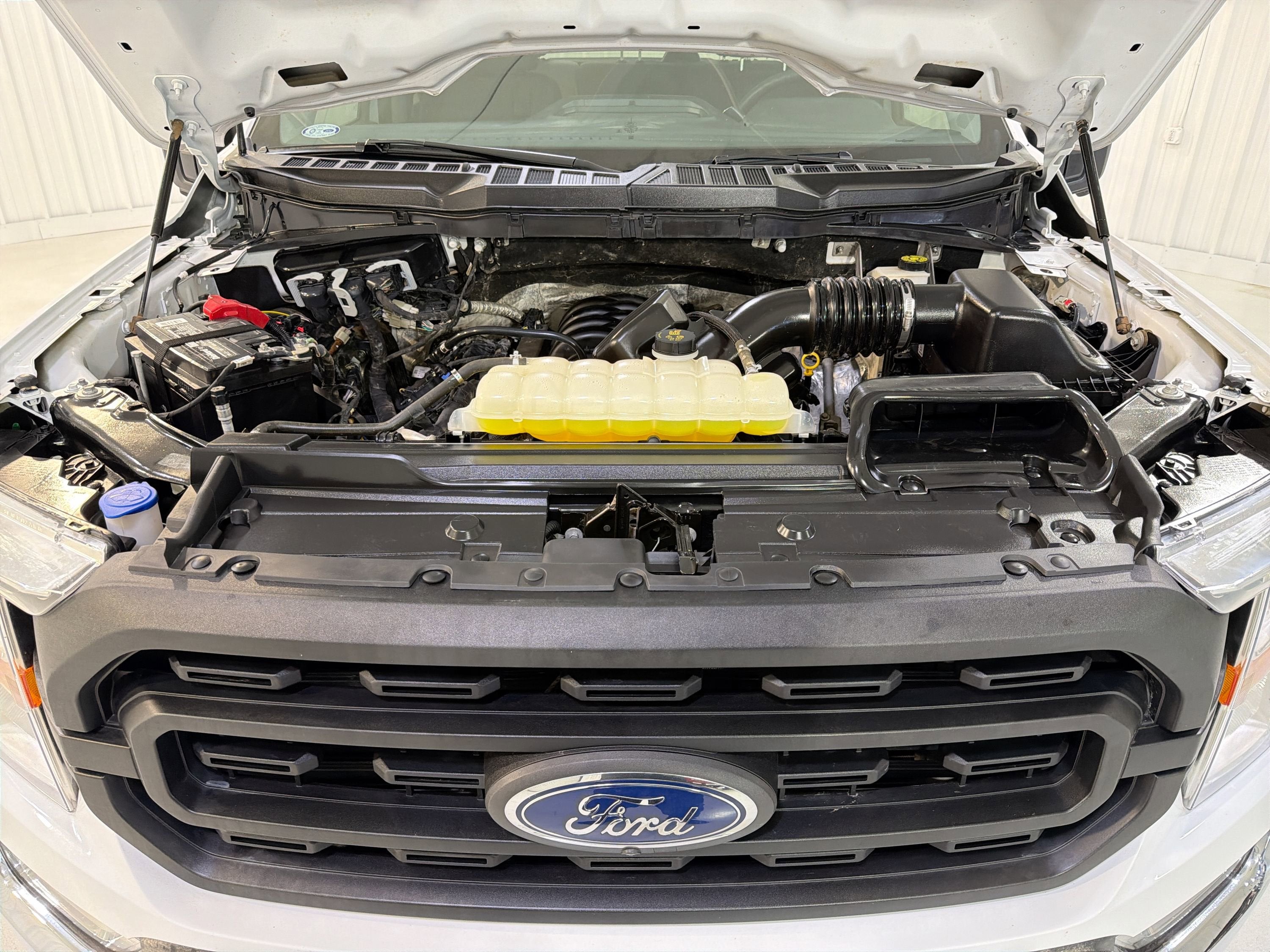 2022 Ford F-150 Base