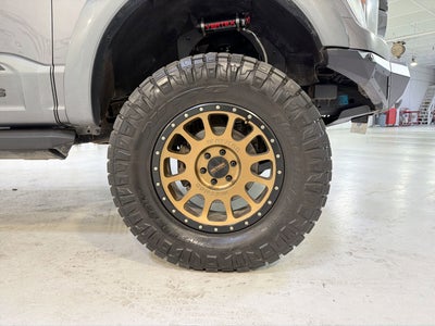 2022 Ford F-150 LARIAT BLACK OPS