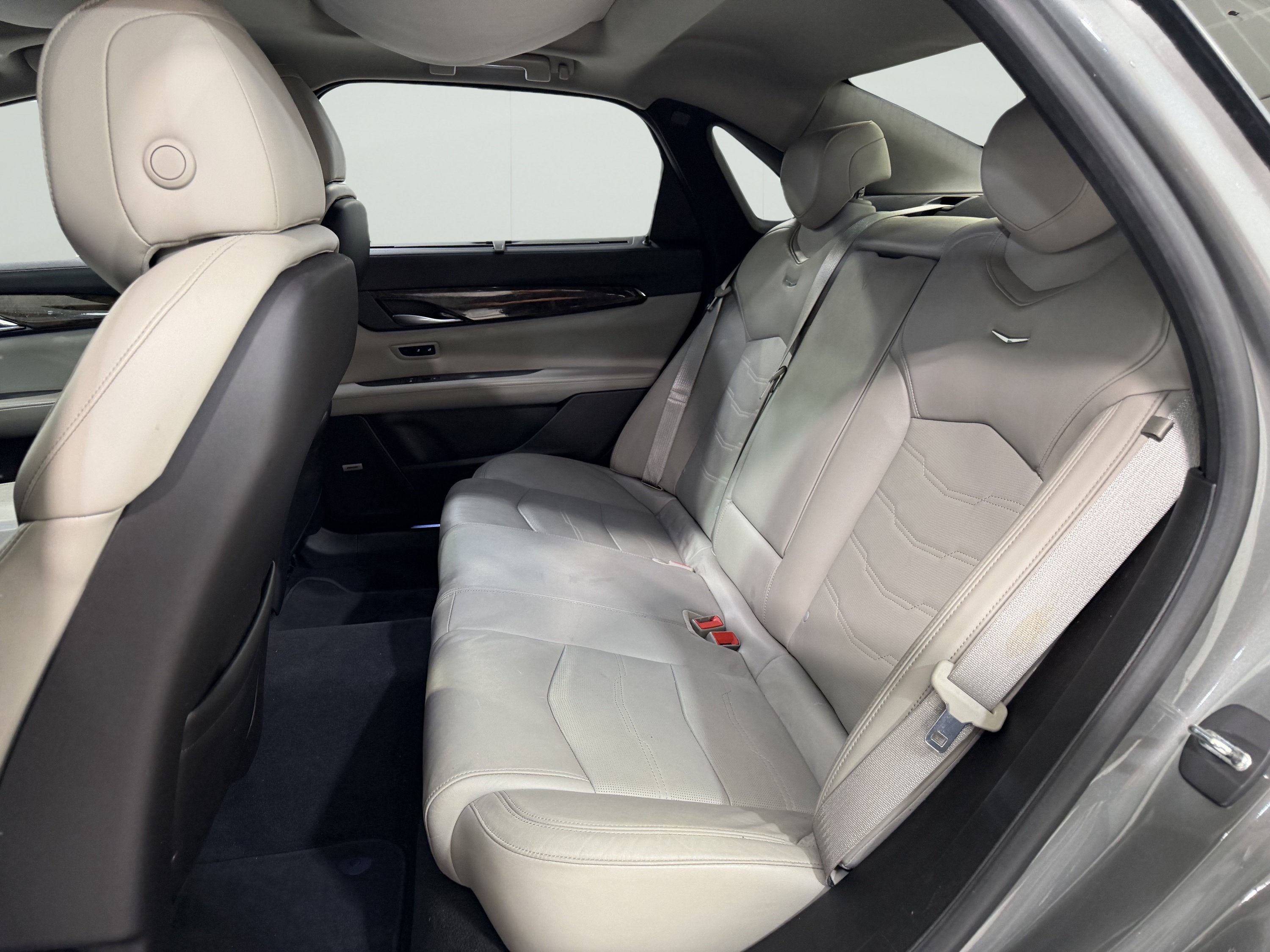 2016 Cadillac CT6 Luxury RWD