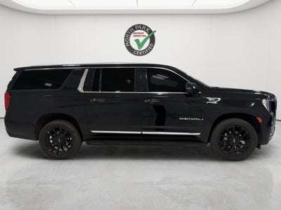 2022 GMC Yukon XL Denali