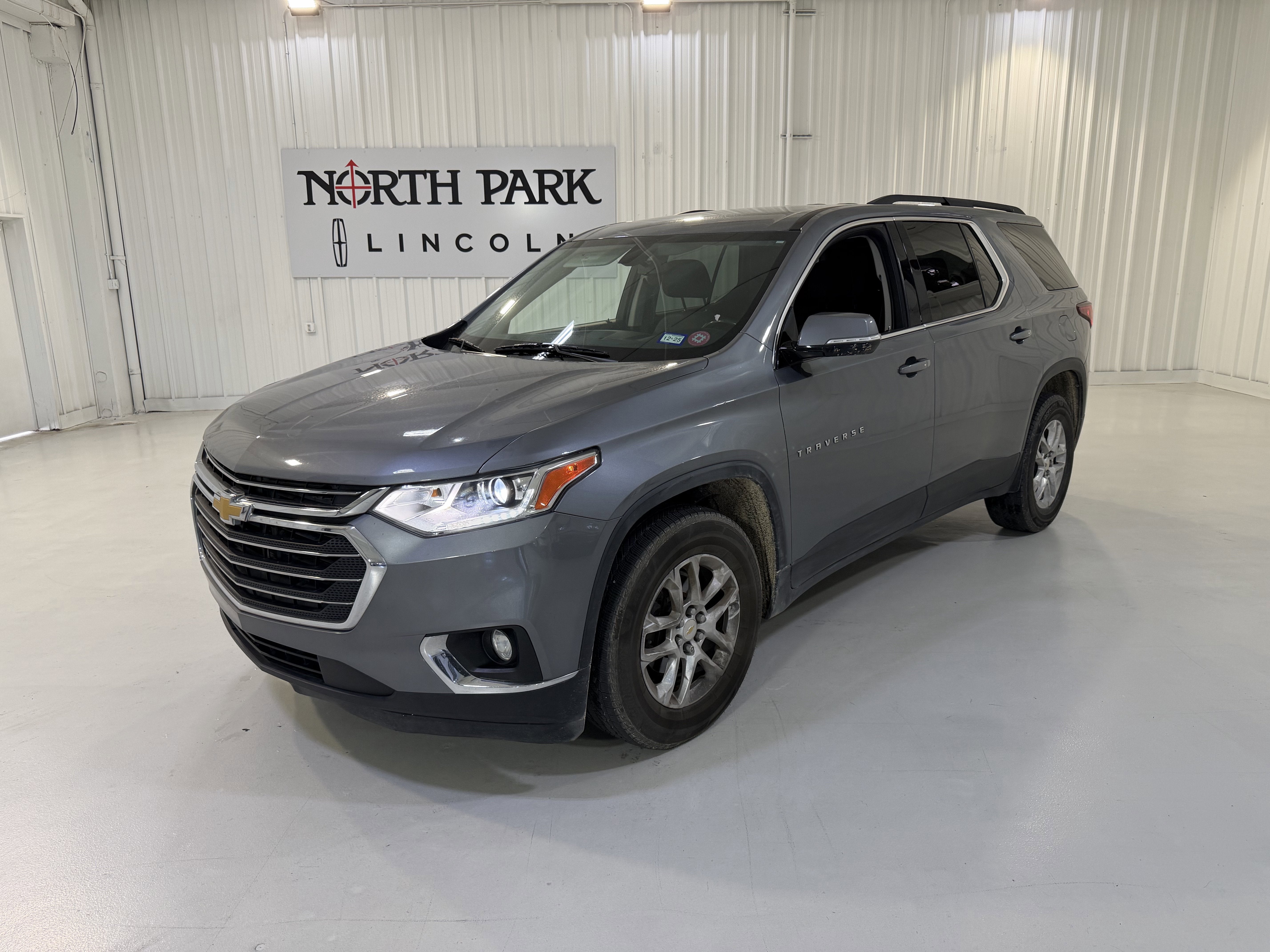 2019 Chevrolet Traverse FWD 1LT's photo