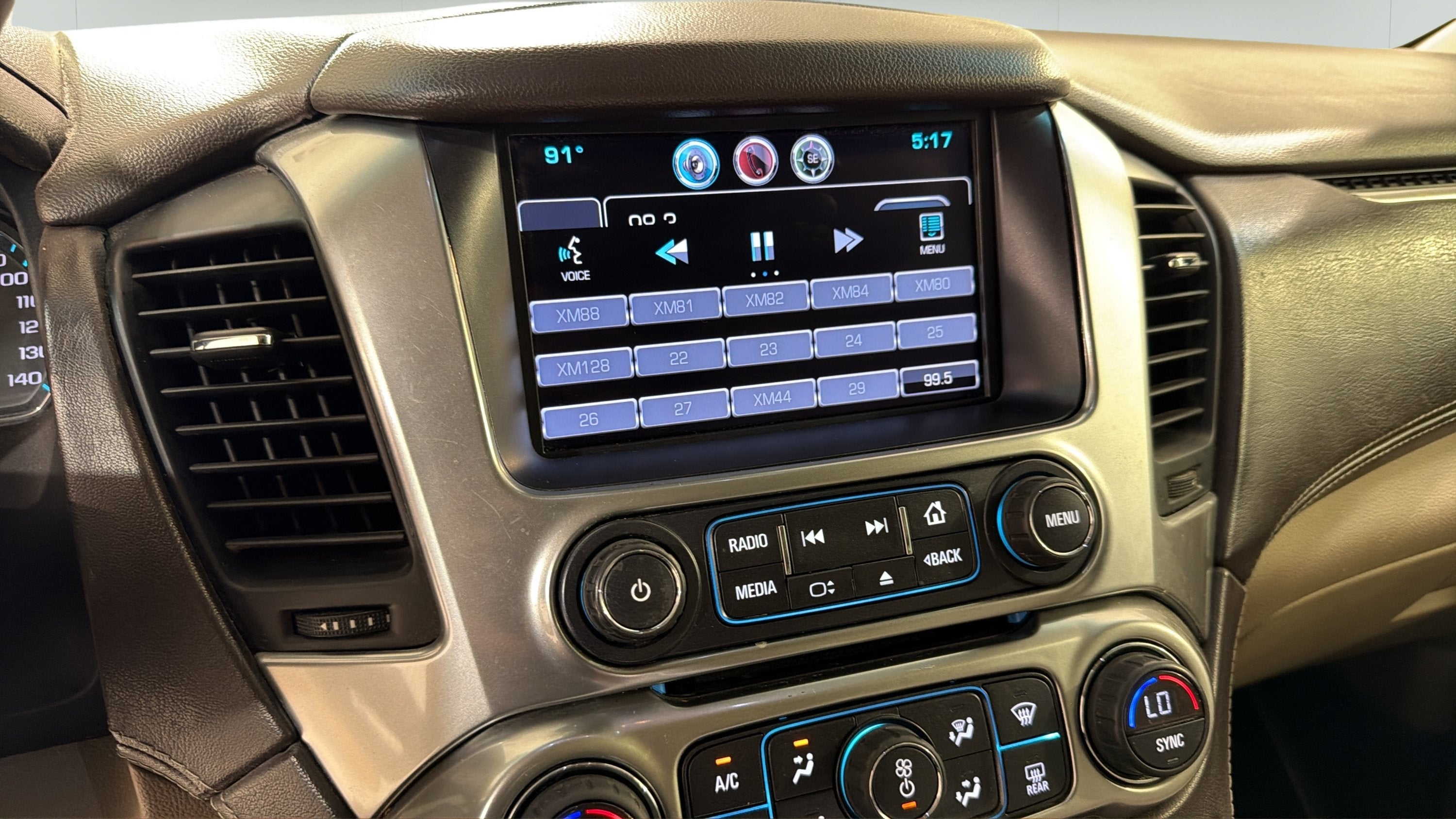 2015 Chevrolet Suburban LT