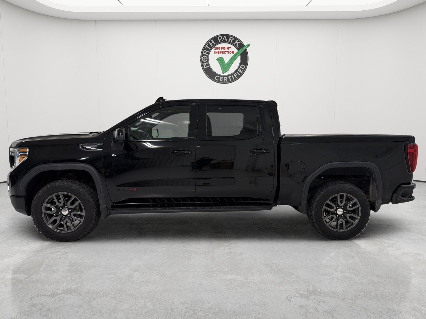 2021 GMC Sierra 1500 AT4