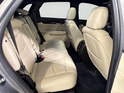 2019 Cadillac XT5 Luxury FWD