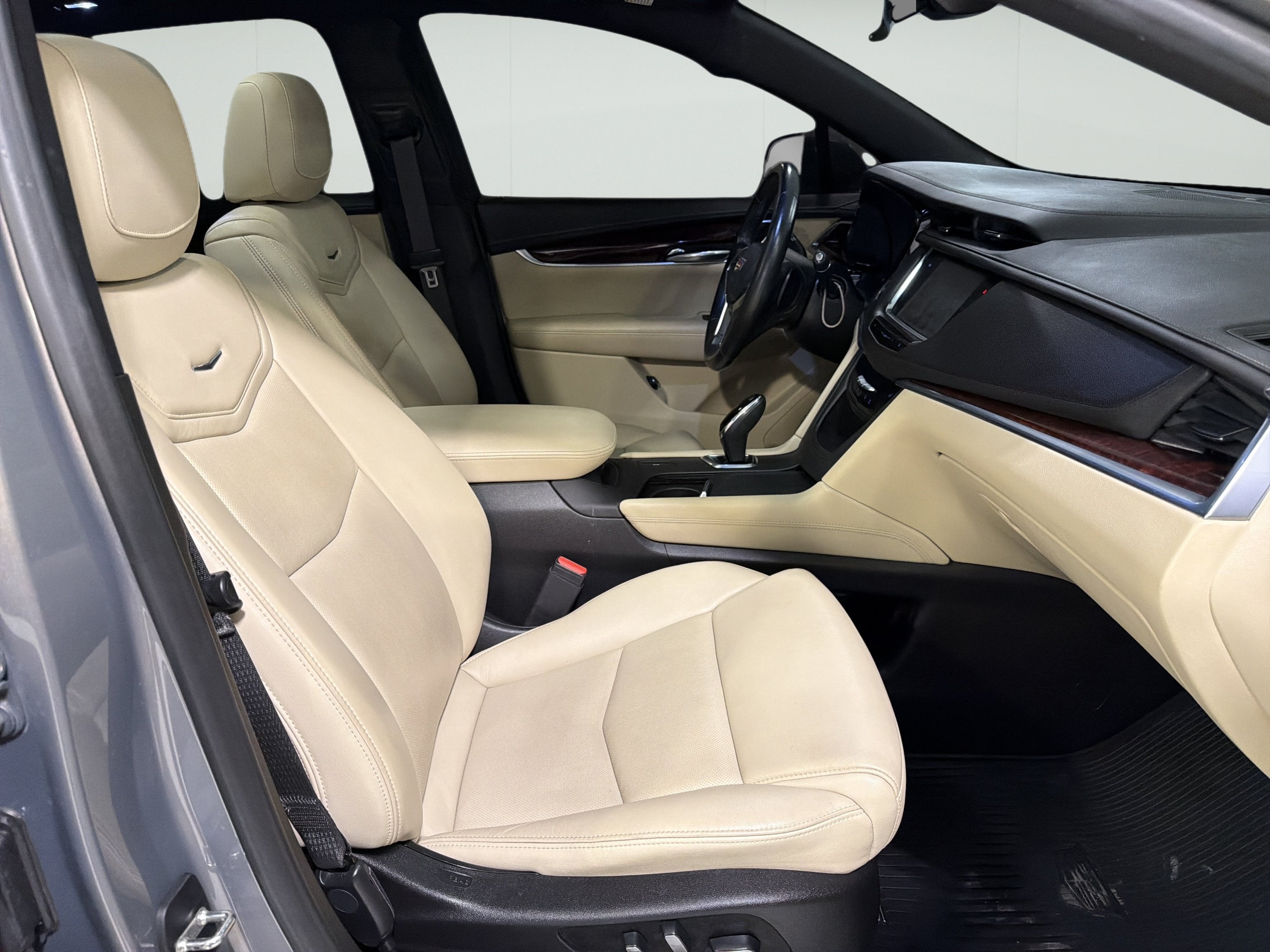 2019 Cadillac XT5 Luxury FWD