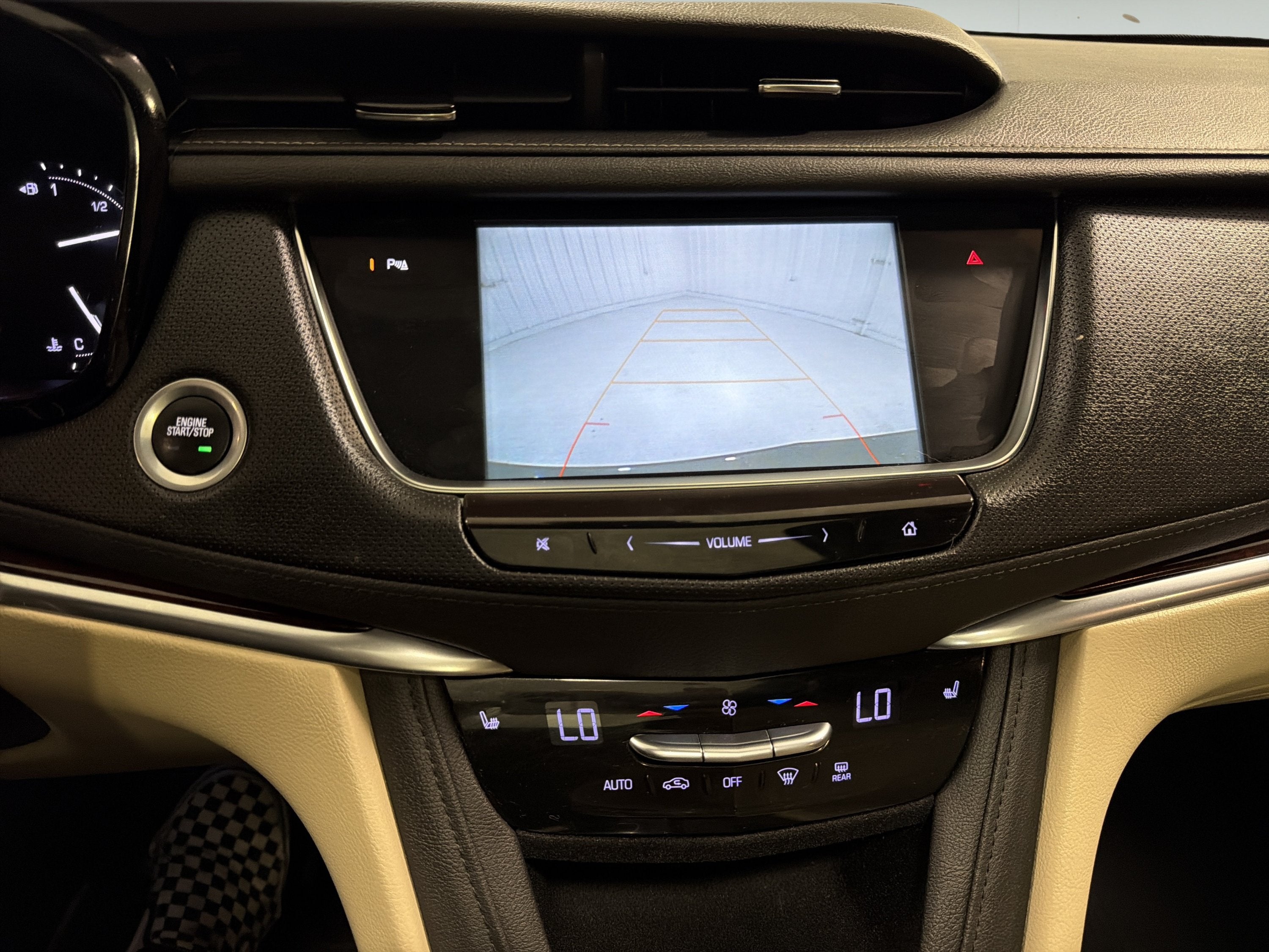 2019 Cadillac XT5 Luxury FWD