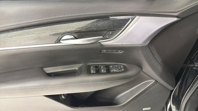 2022 Cadillac XT5 FWD Premium Luxury