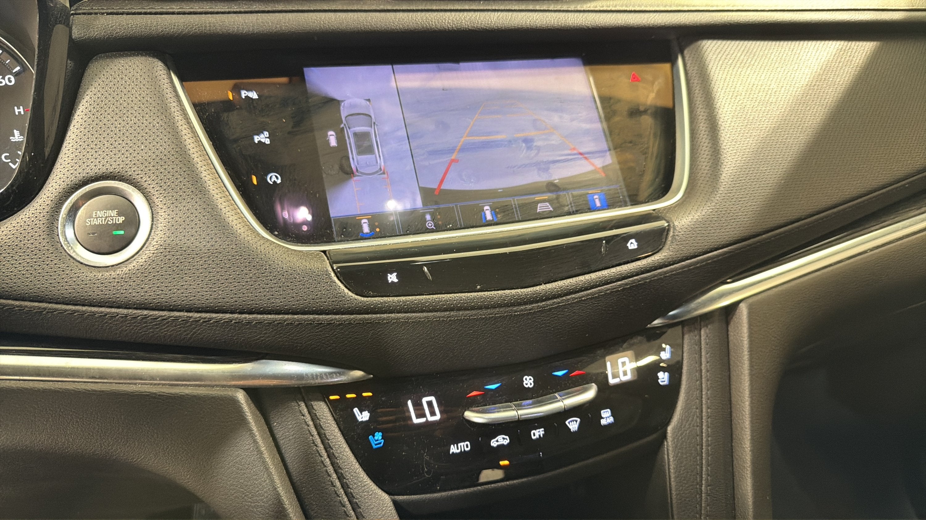2022 Cadillac XT5 FWD Premium Luxury