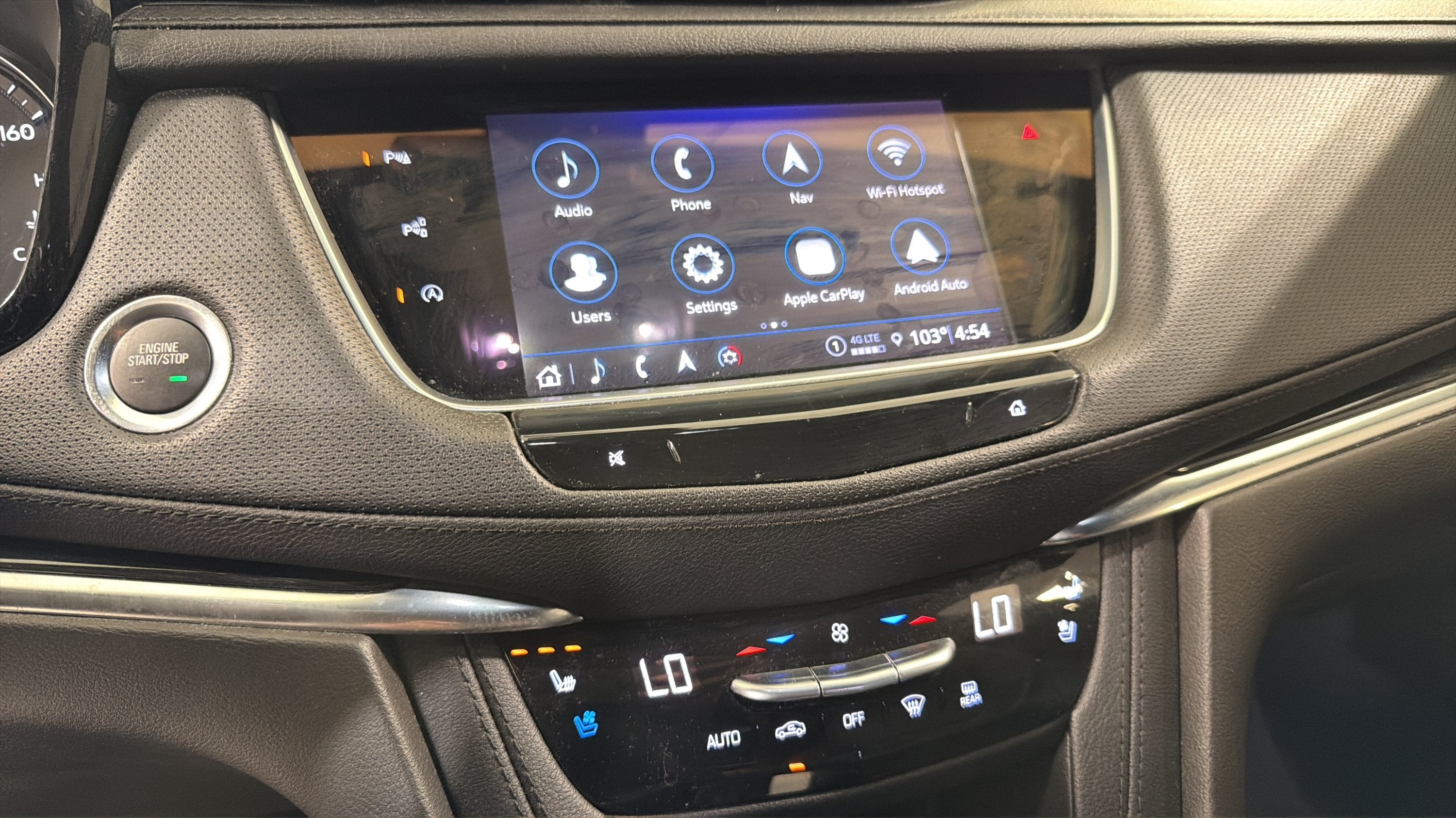 2022 Cadillac XT5 FWD Premium Luxury