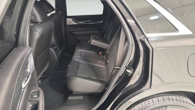 2022 Cadillac XT5 FWD Premium Luxury