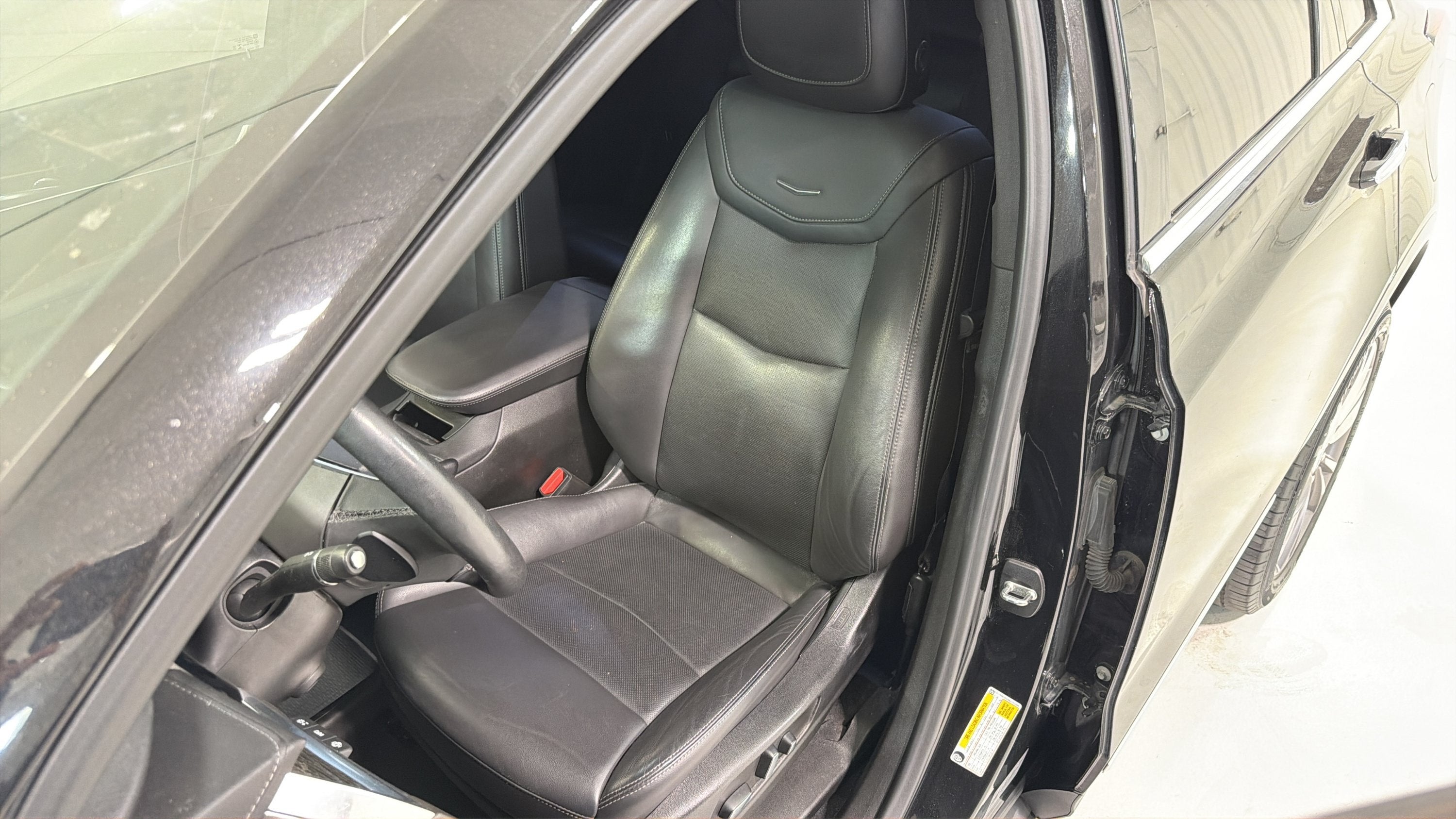 2022 Cadillac XT5 FWD Premium Luxury