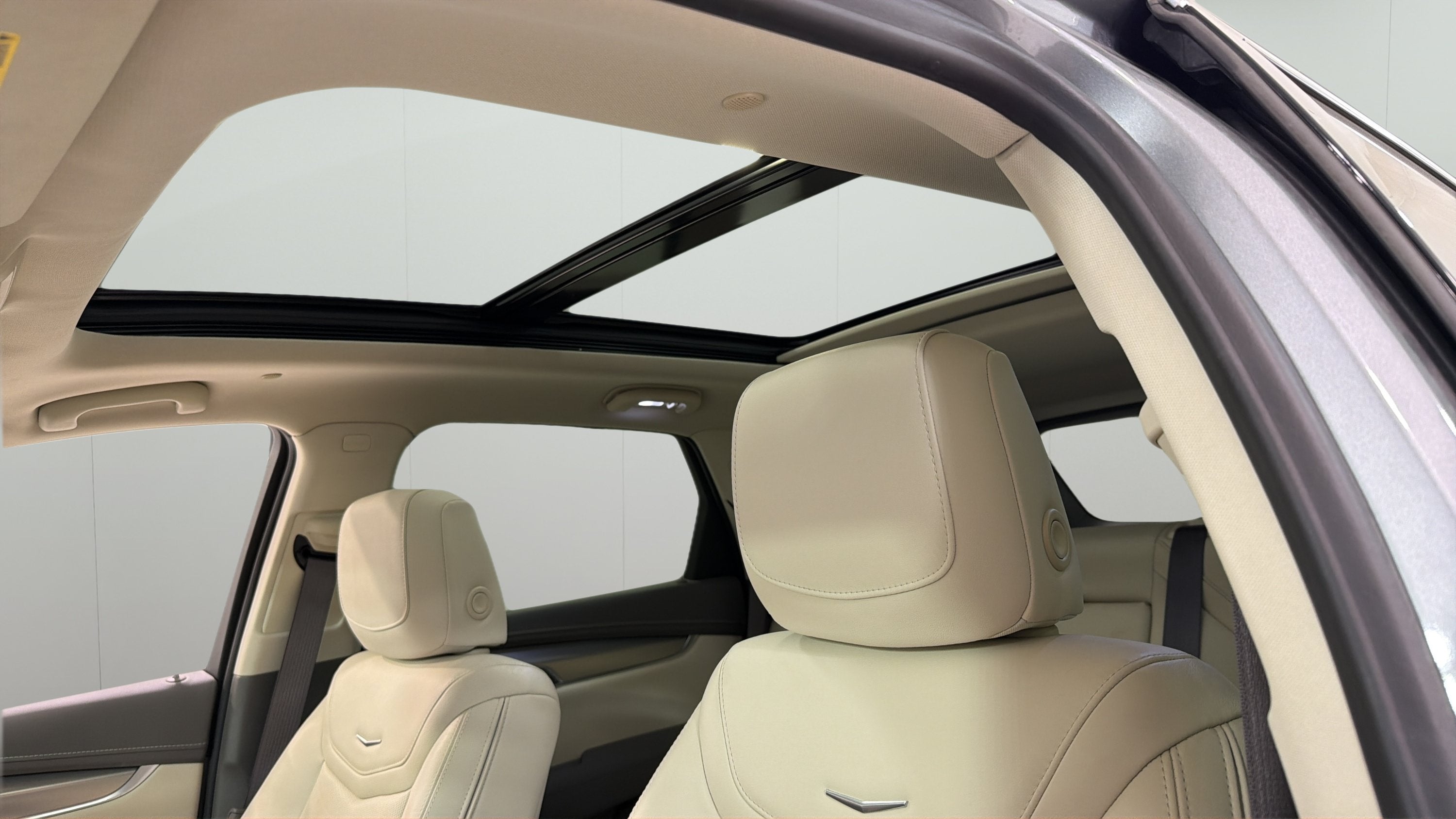 2024 Cadillac XT5 FWD Premium Luxury