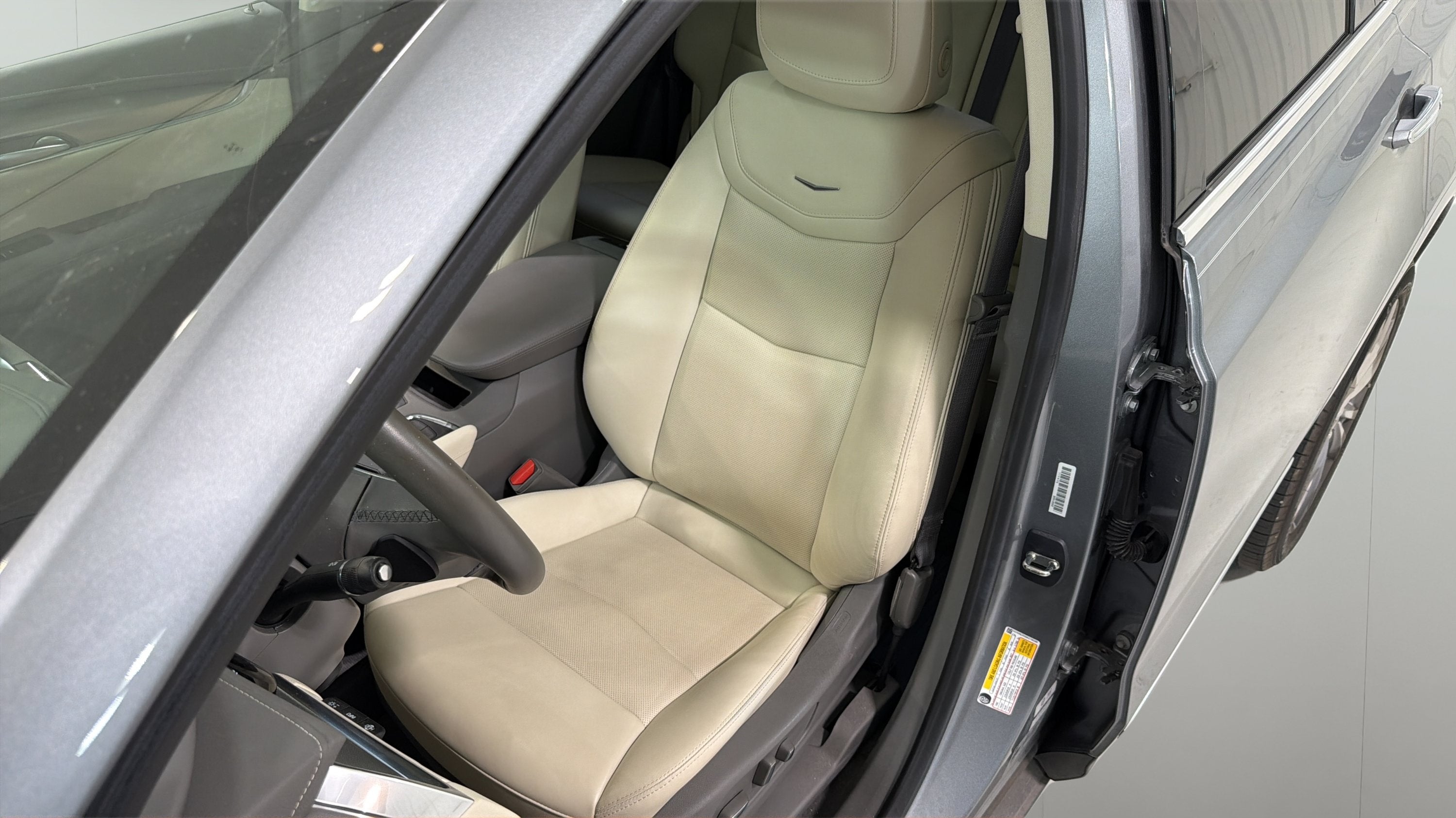 2024 Cadillac XT5 FWD Premium Luxury
