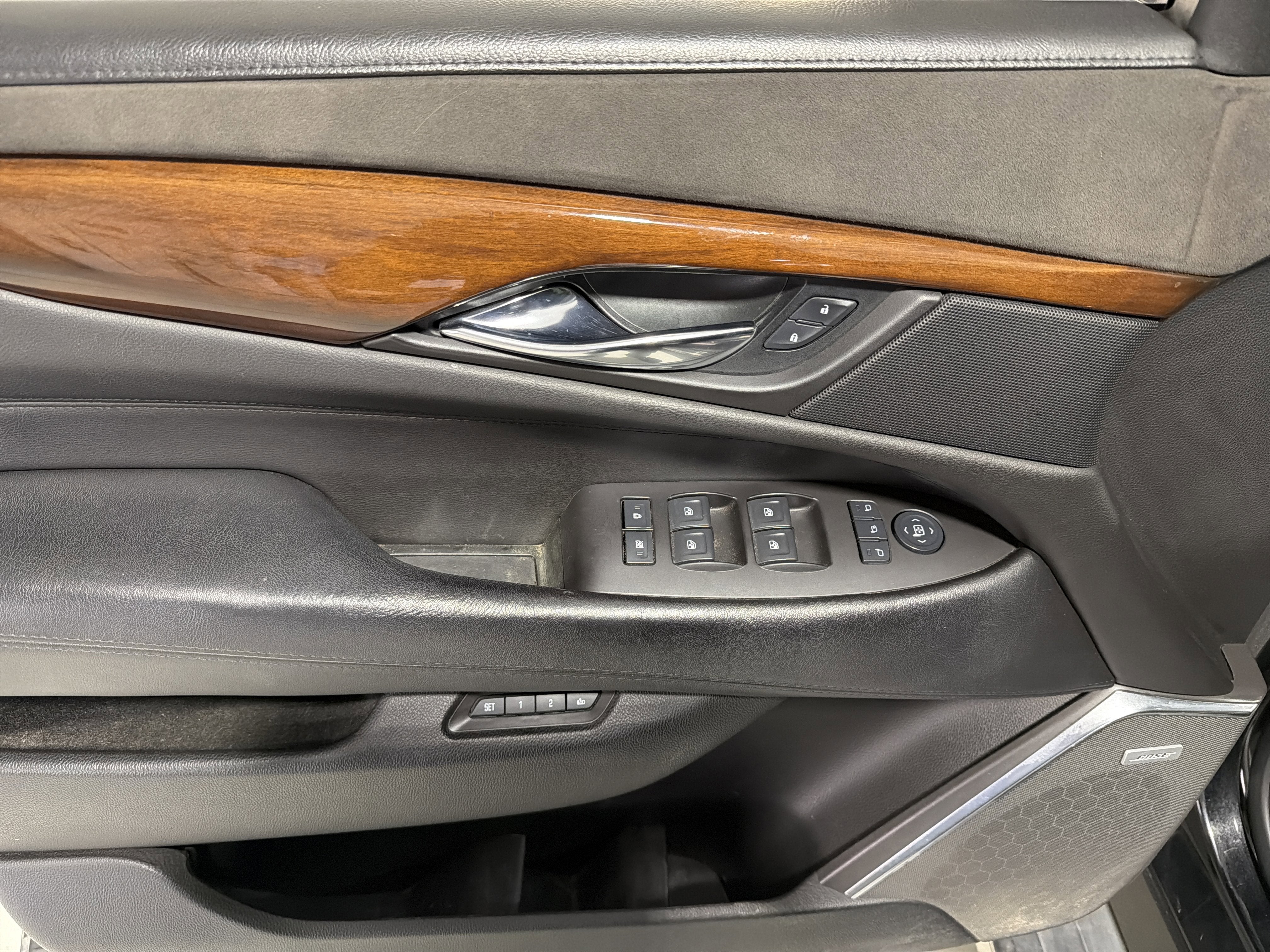 2016 Cadillac Escalade ESV Premium Collection