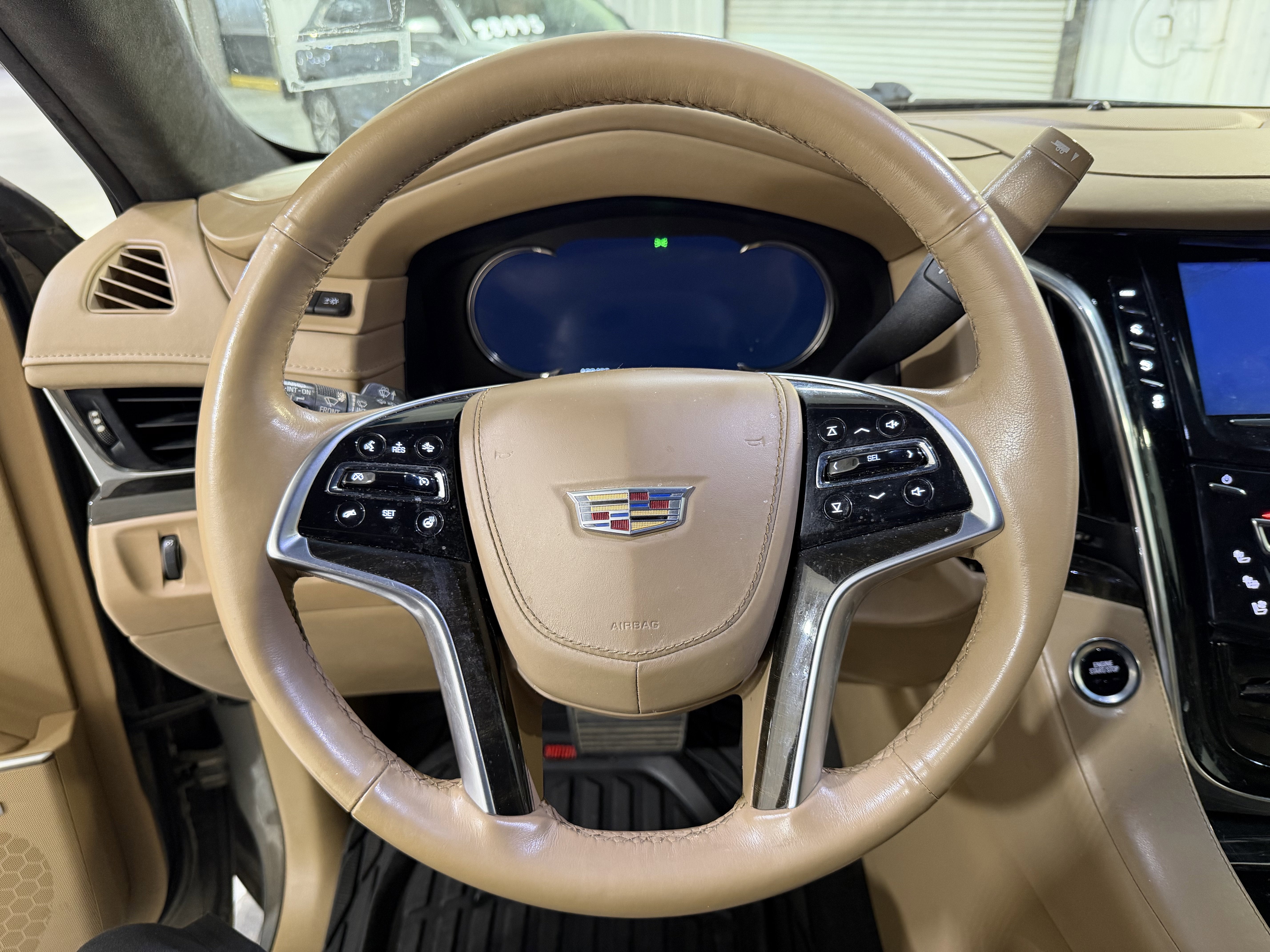 2018 Cadillac Escalade ESV Platinum