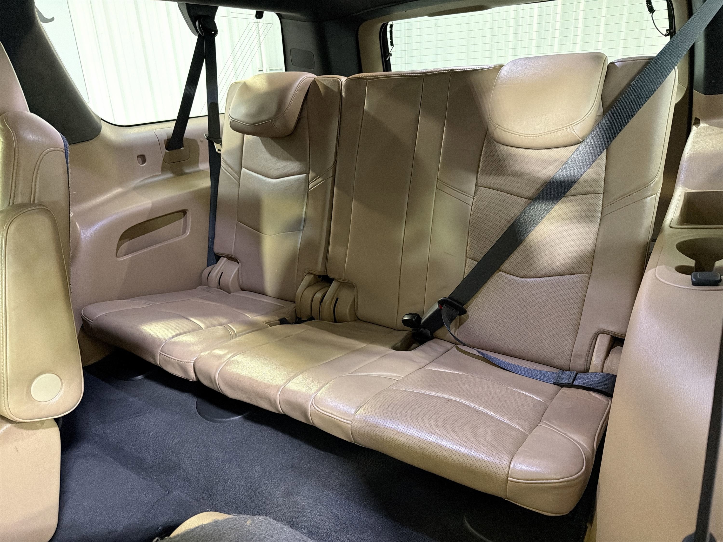 2018 Cadillac Escalade ESV Platinum