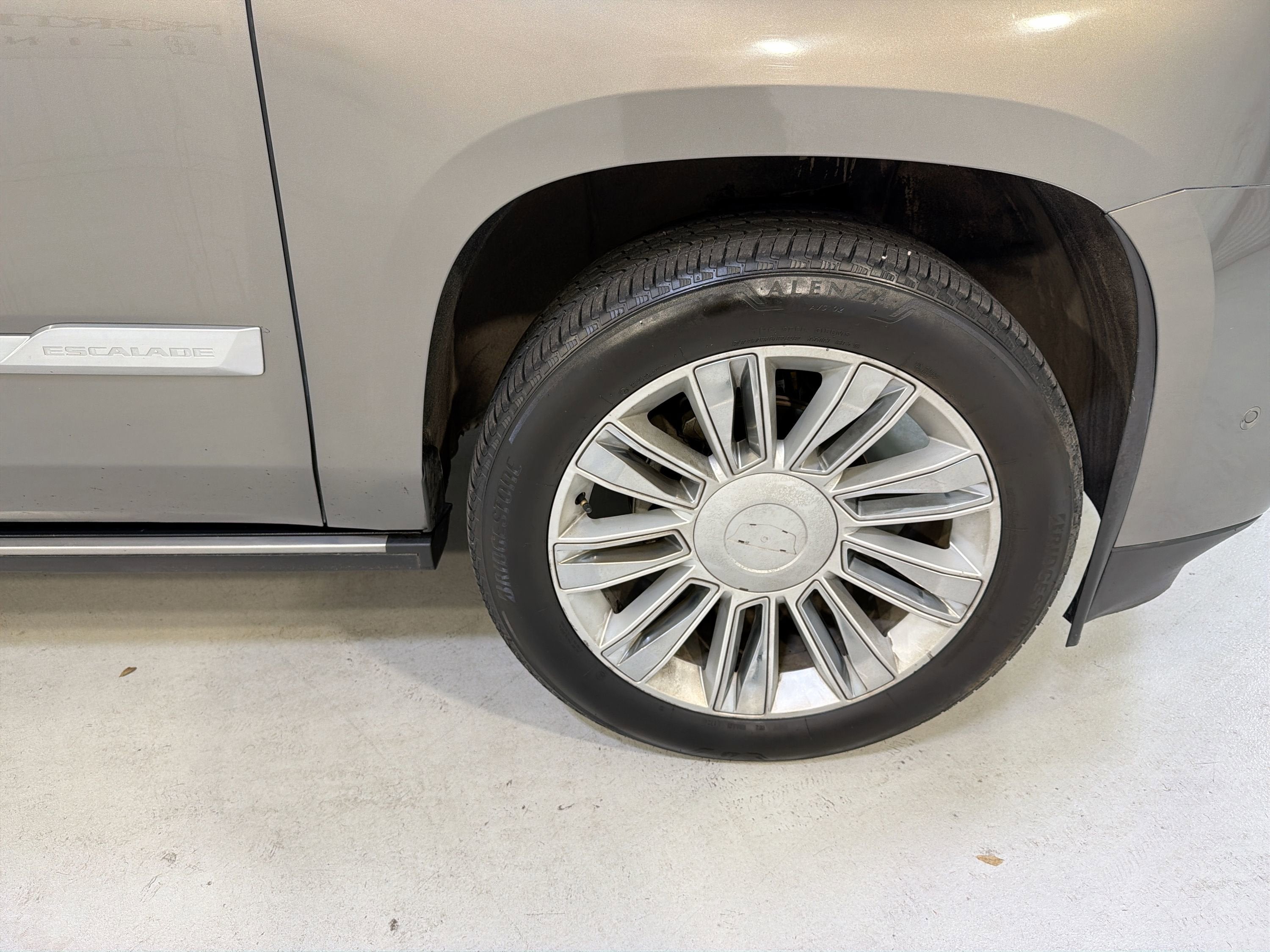 2018 Cadillac Escalade ESV Platinum