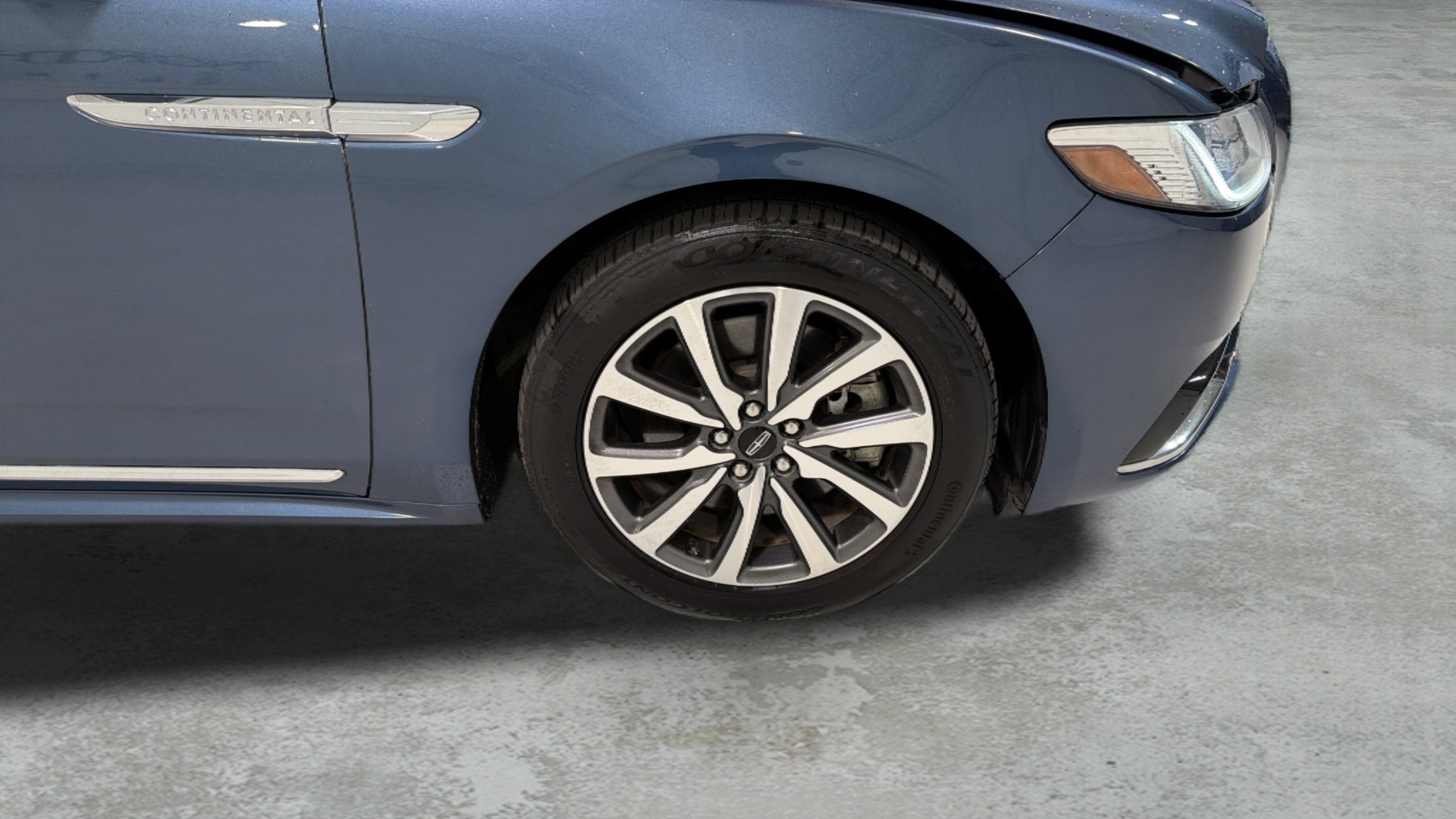 2020 Lincoln Continental Standard