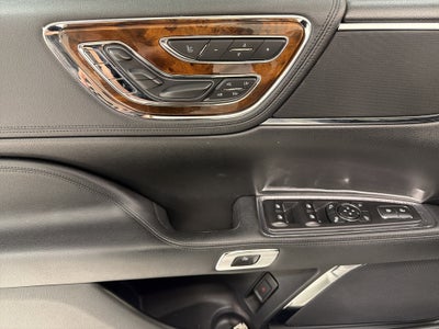 2017 Lincoln Continental Reserve