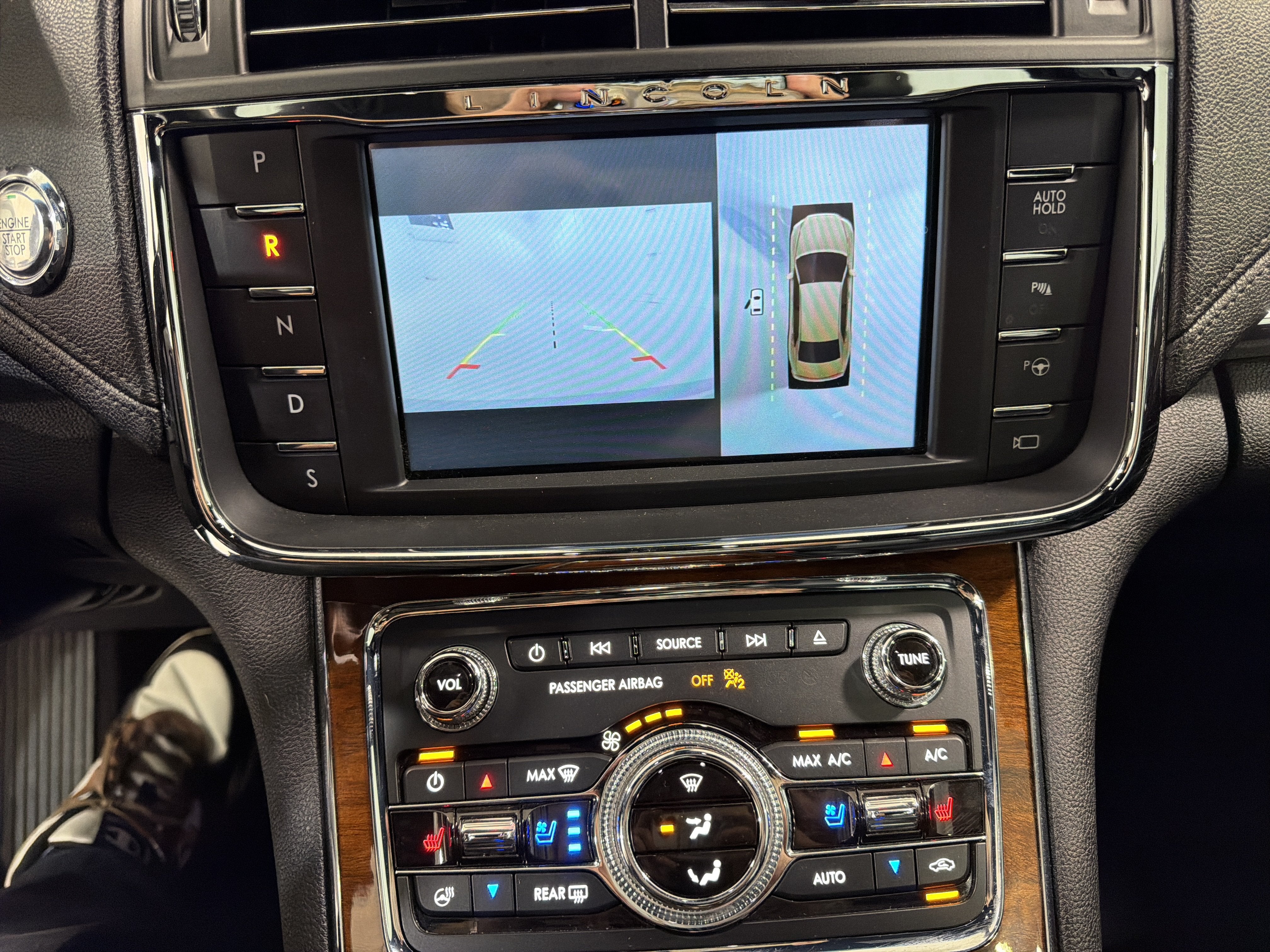 2017 Lincoln Continental Reserve