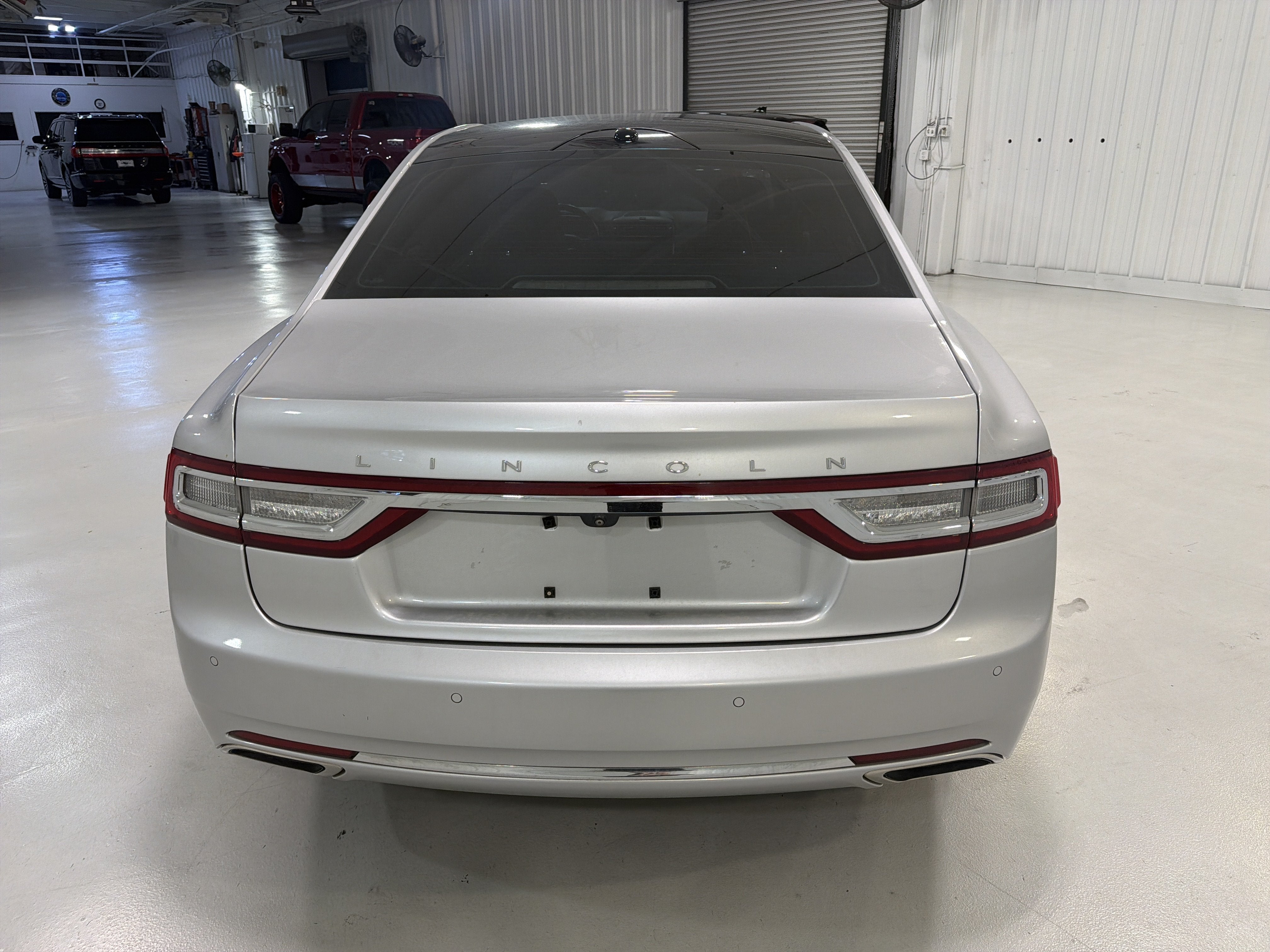 2017 Lincoln Continental Reserve