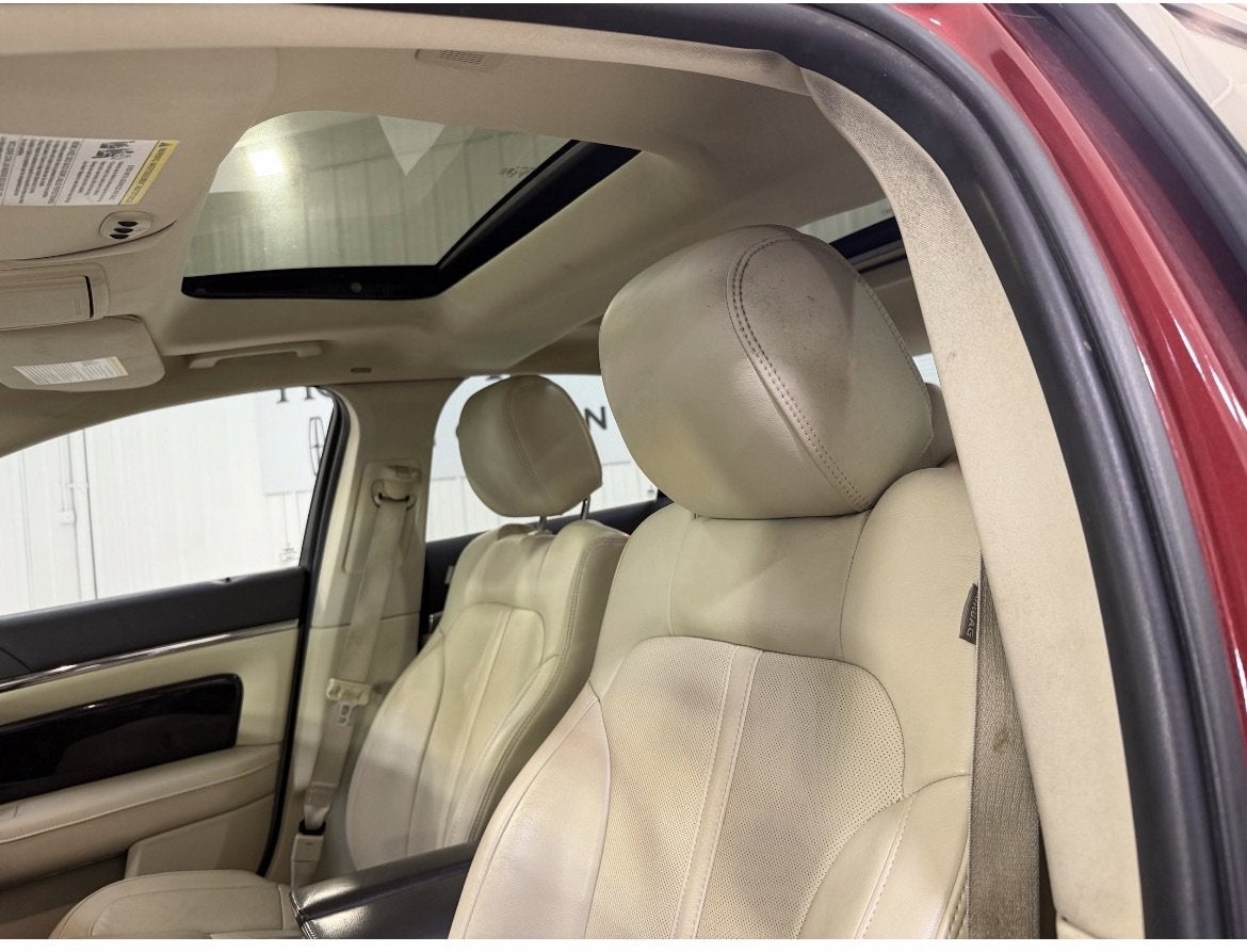 2013 Lincoln MKS Base