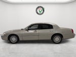 2004 Lincoln Town Car Signature
