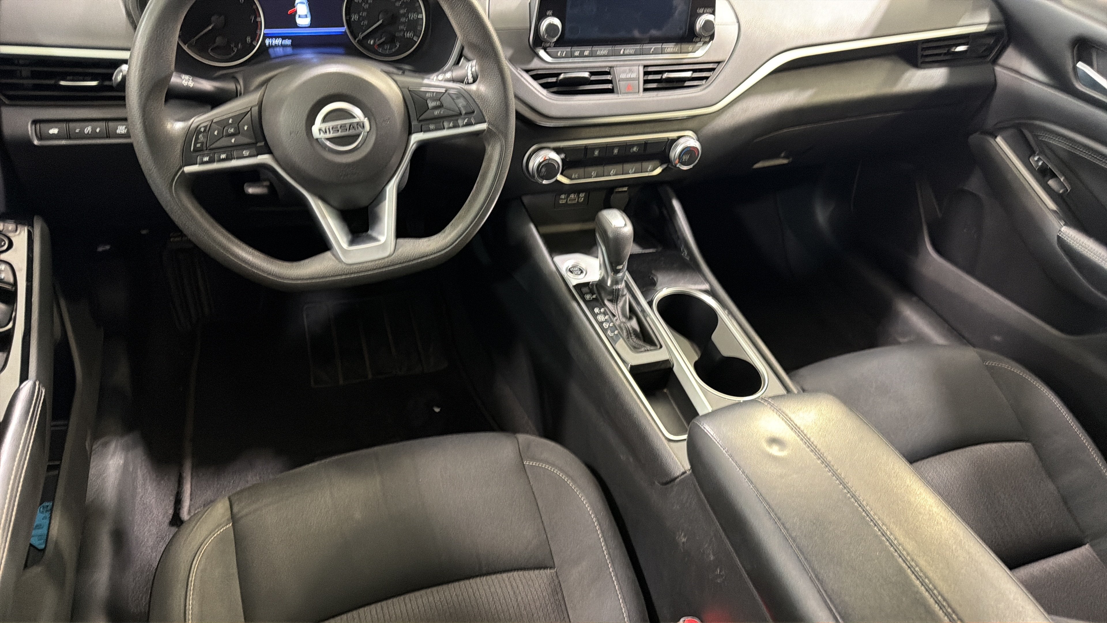 2021 Nissan Altima 2.5 SV