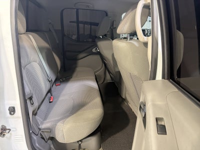 2015 Nissan Frontier SV